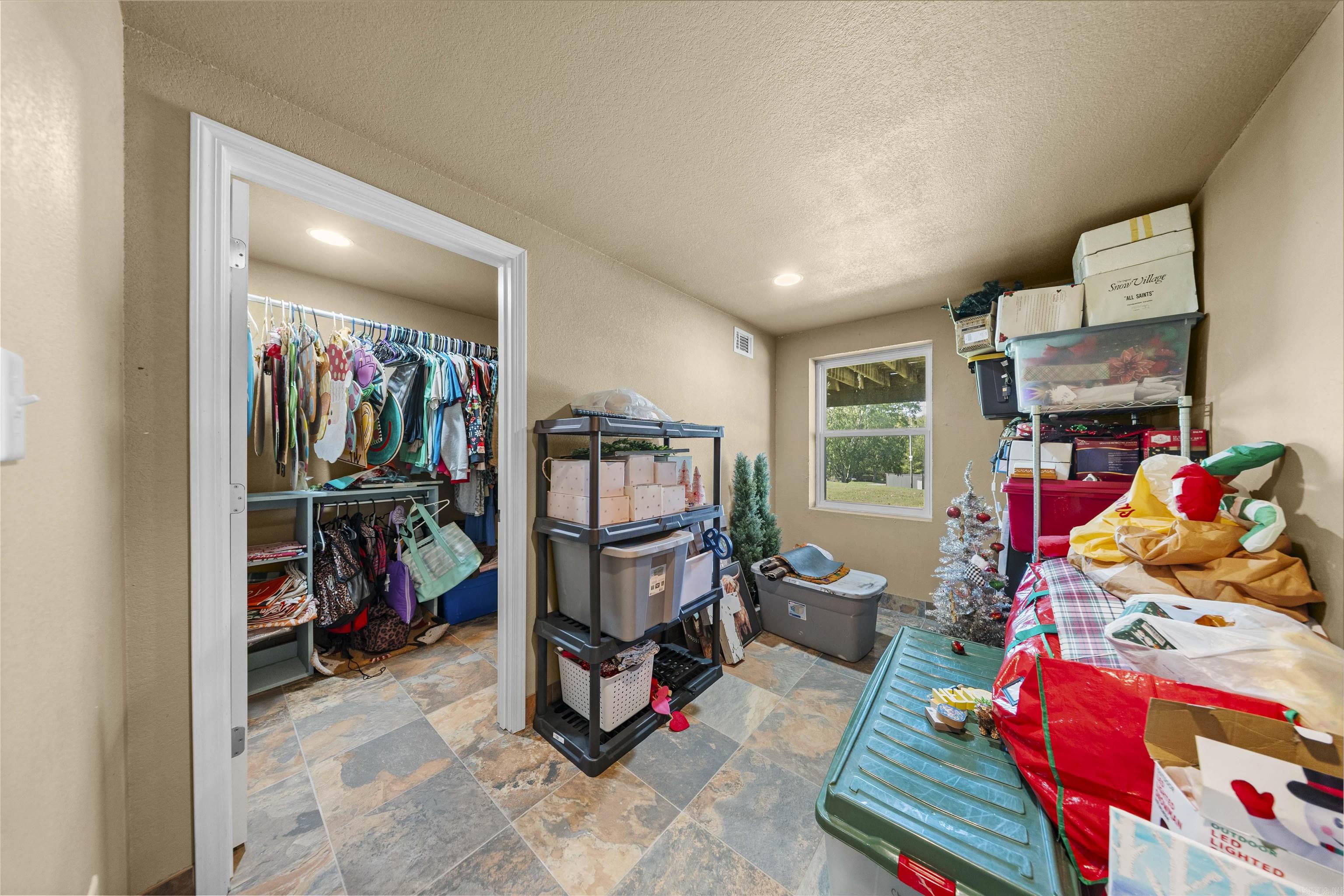 17928 Cathcart Road Property Photo 39