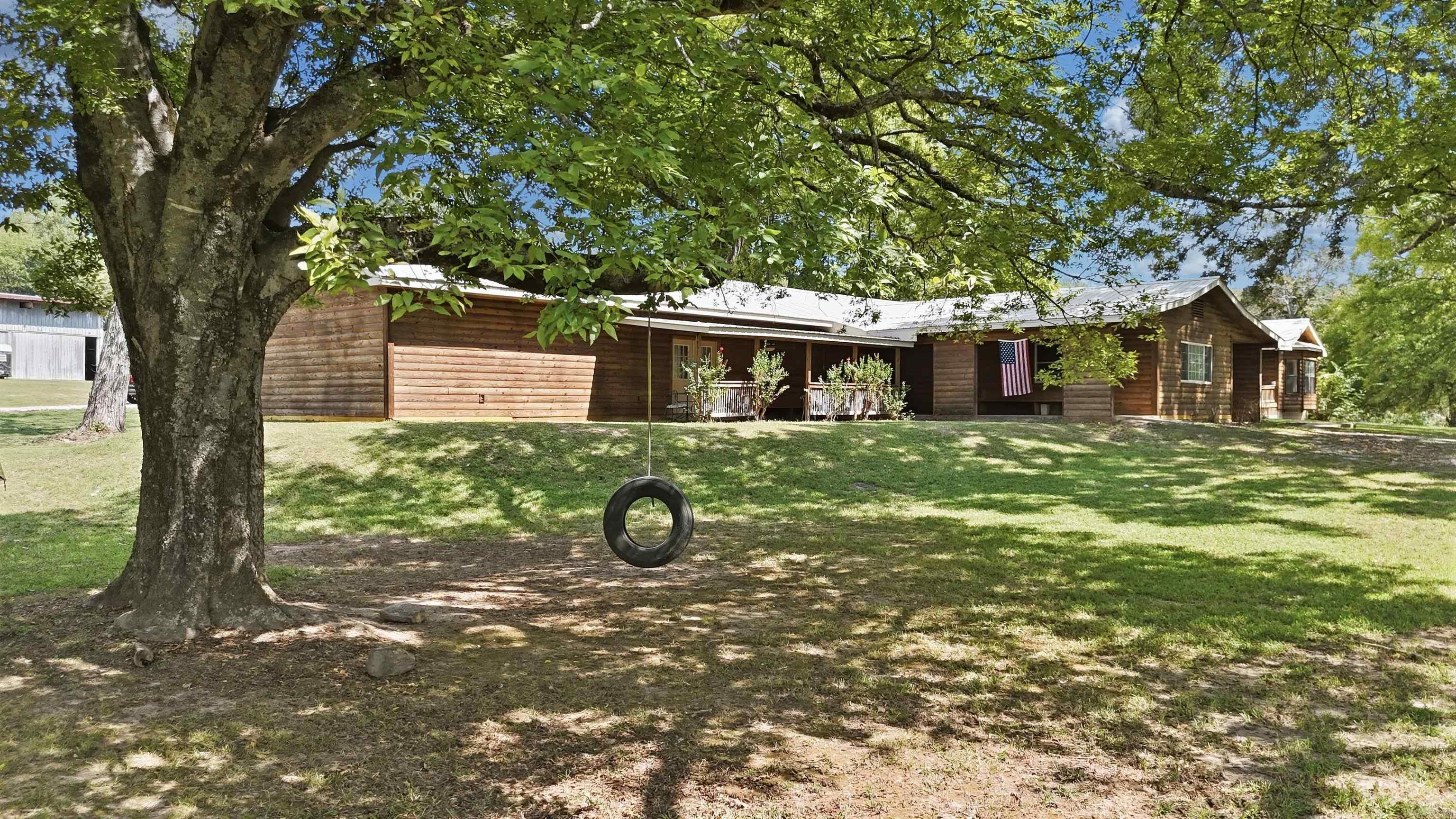4956 Hickory Grove Road Property Photo 1