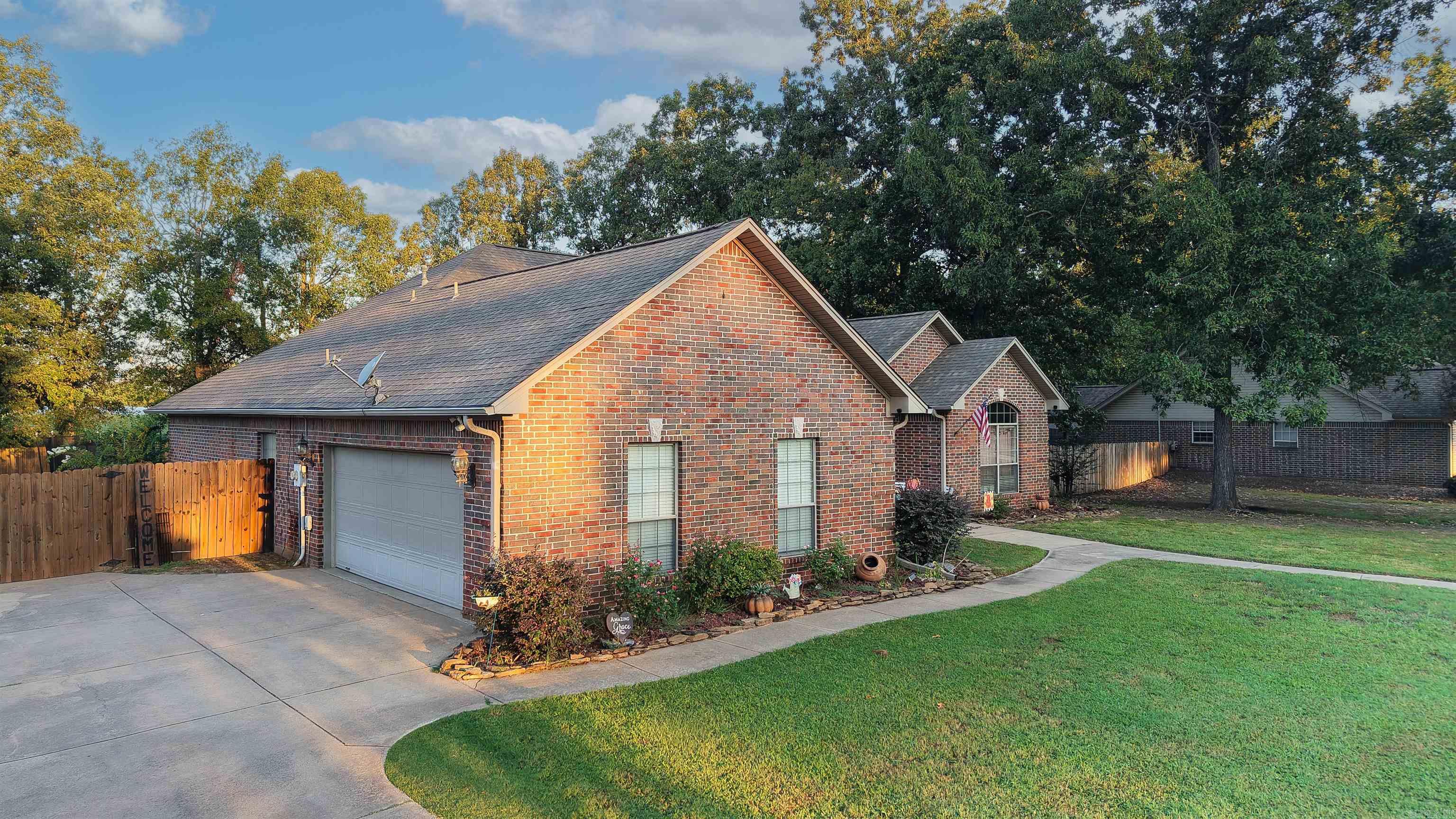 1322 Homestead Drive Property Photo 3