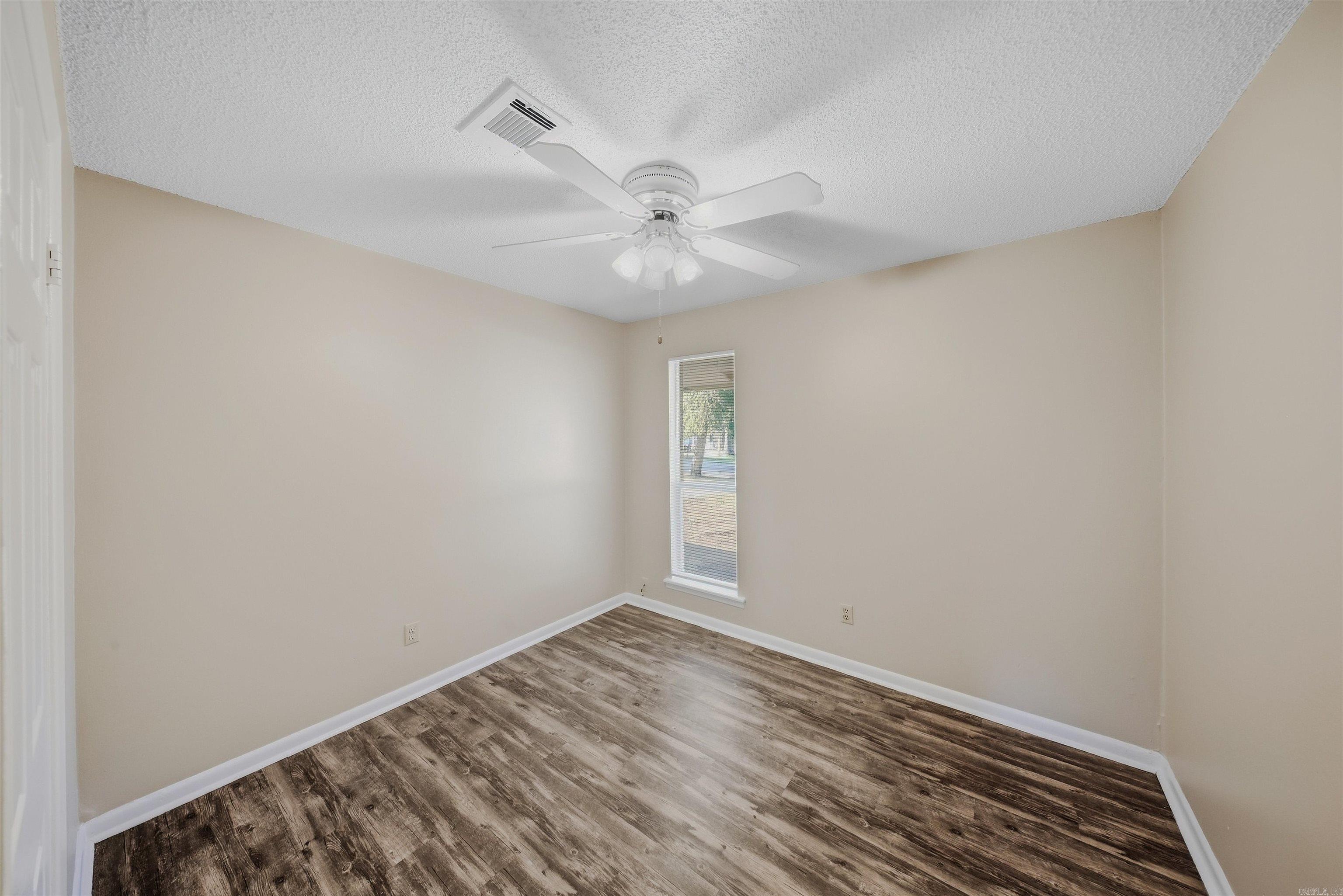 1405 Southern Street Property Photo 16