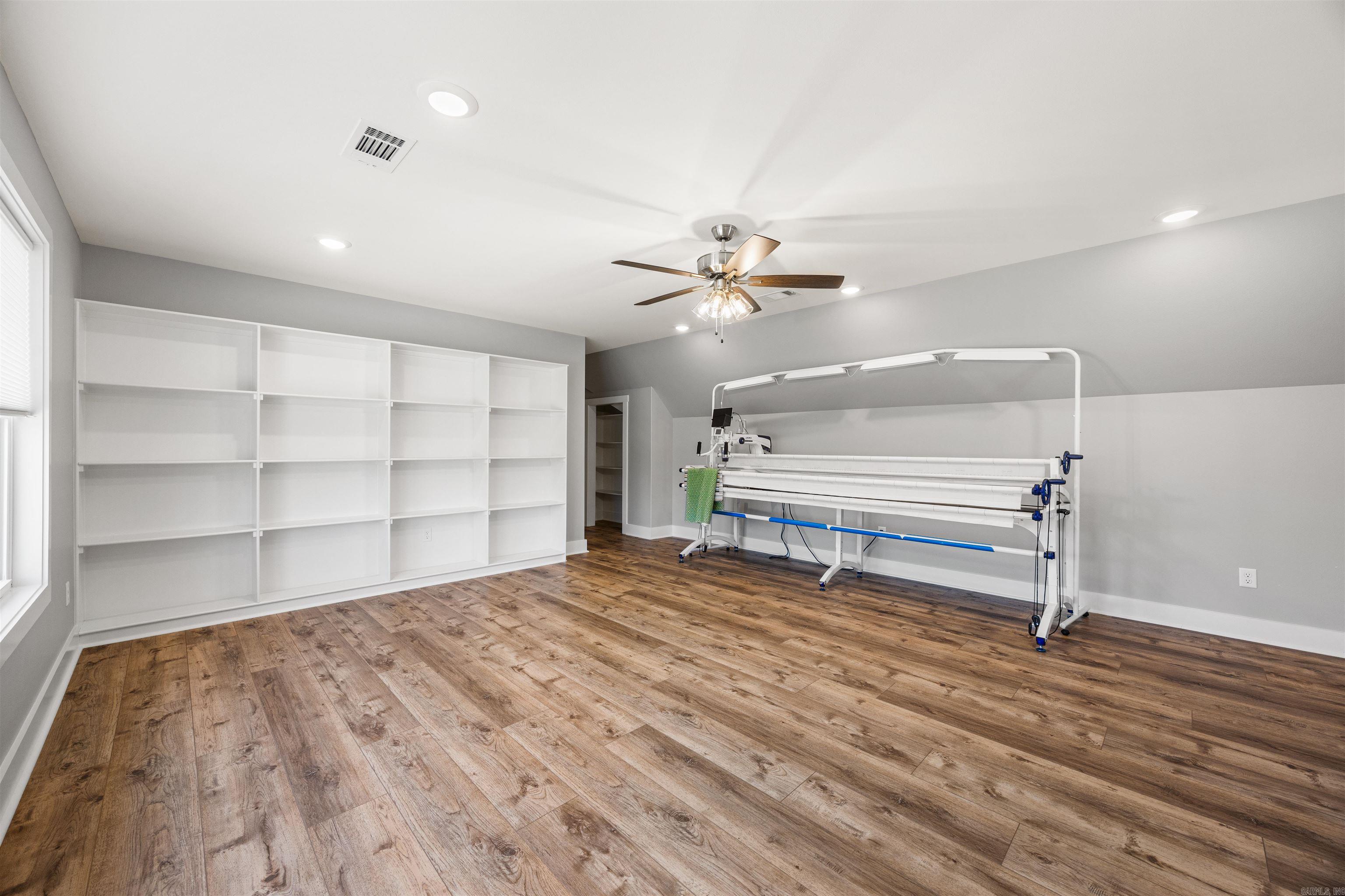 7321 Lake Point Circle Property Photo 40