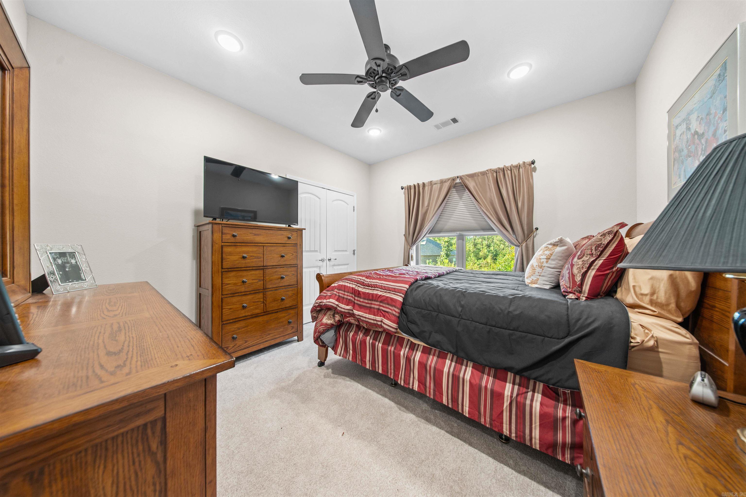 7 Mollera Ln Property Photo 14