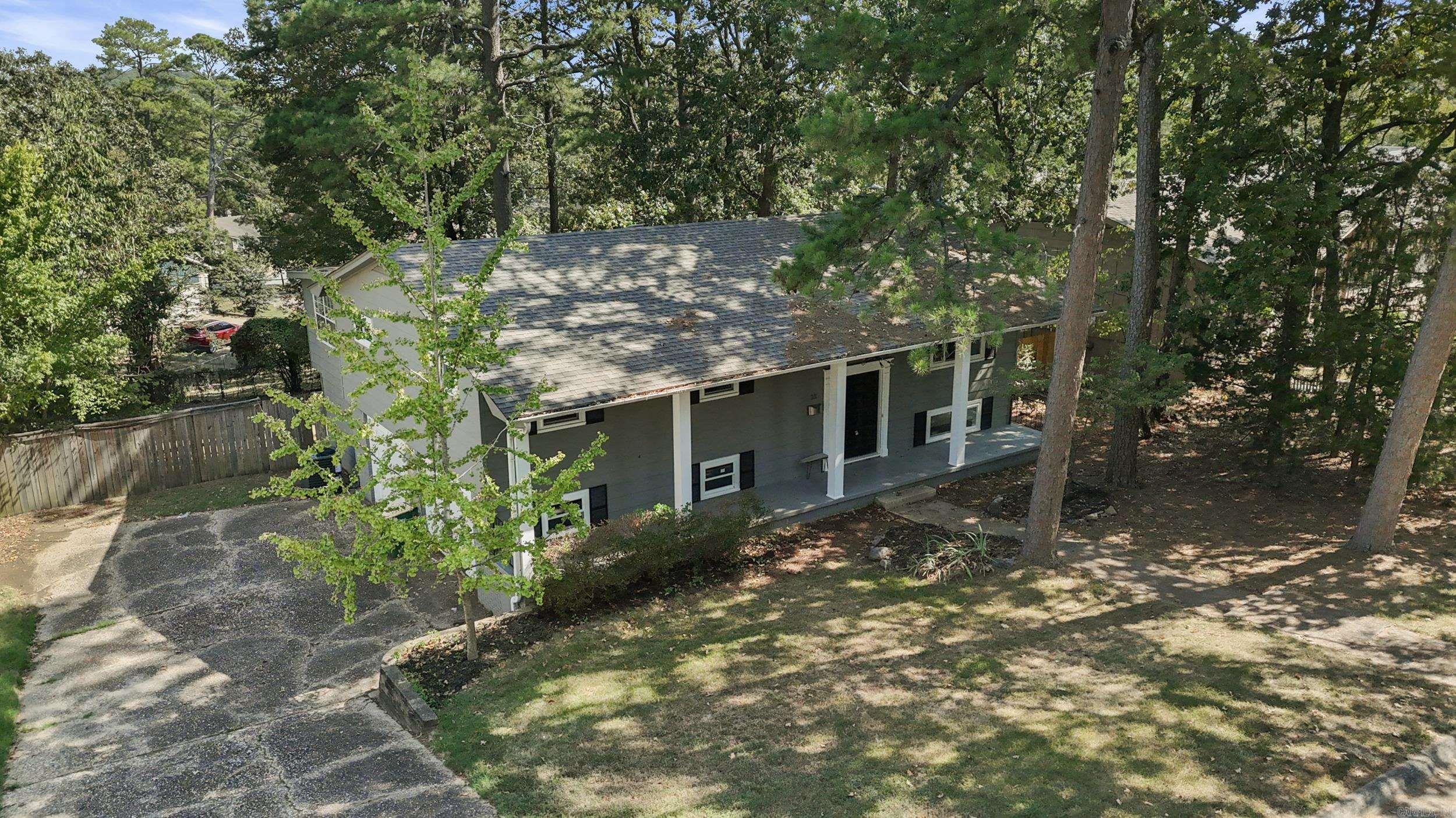 23 Crownpoint Road Property Photo 2