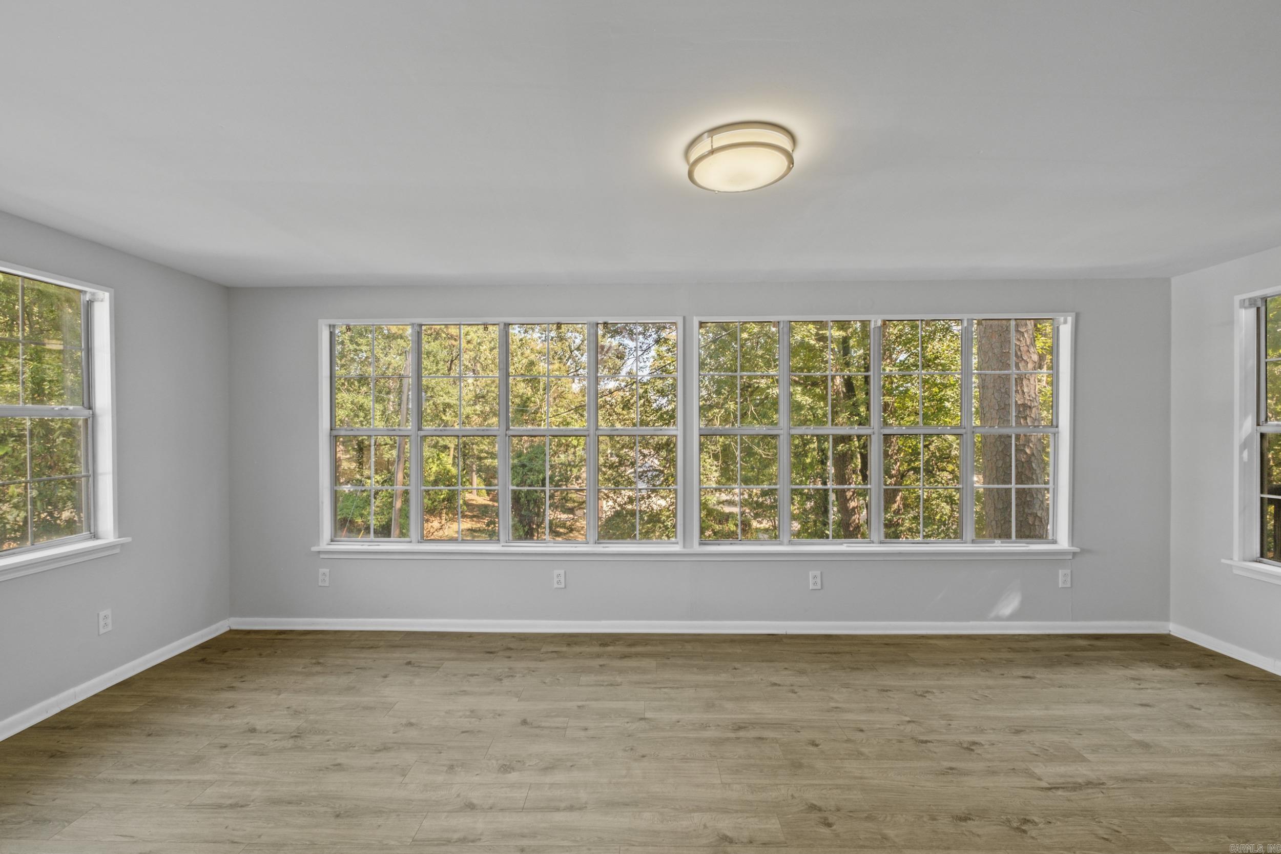 23 Crownpoint Road Property Photo 15