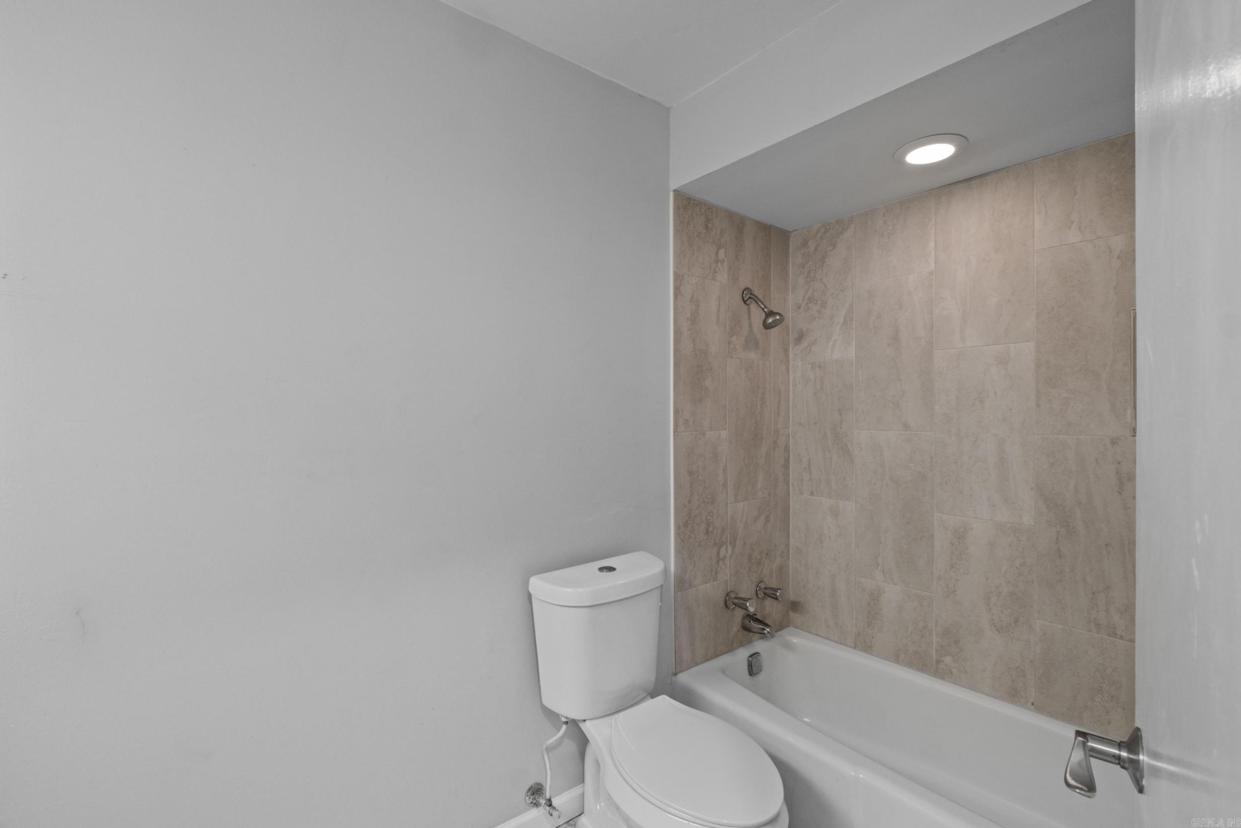 23 Crownpoint Road Property Photo 20