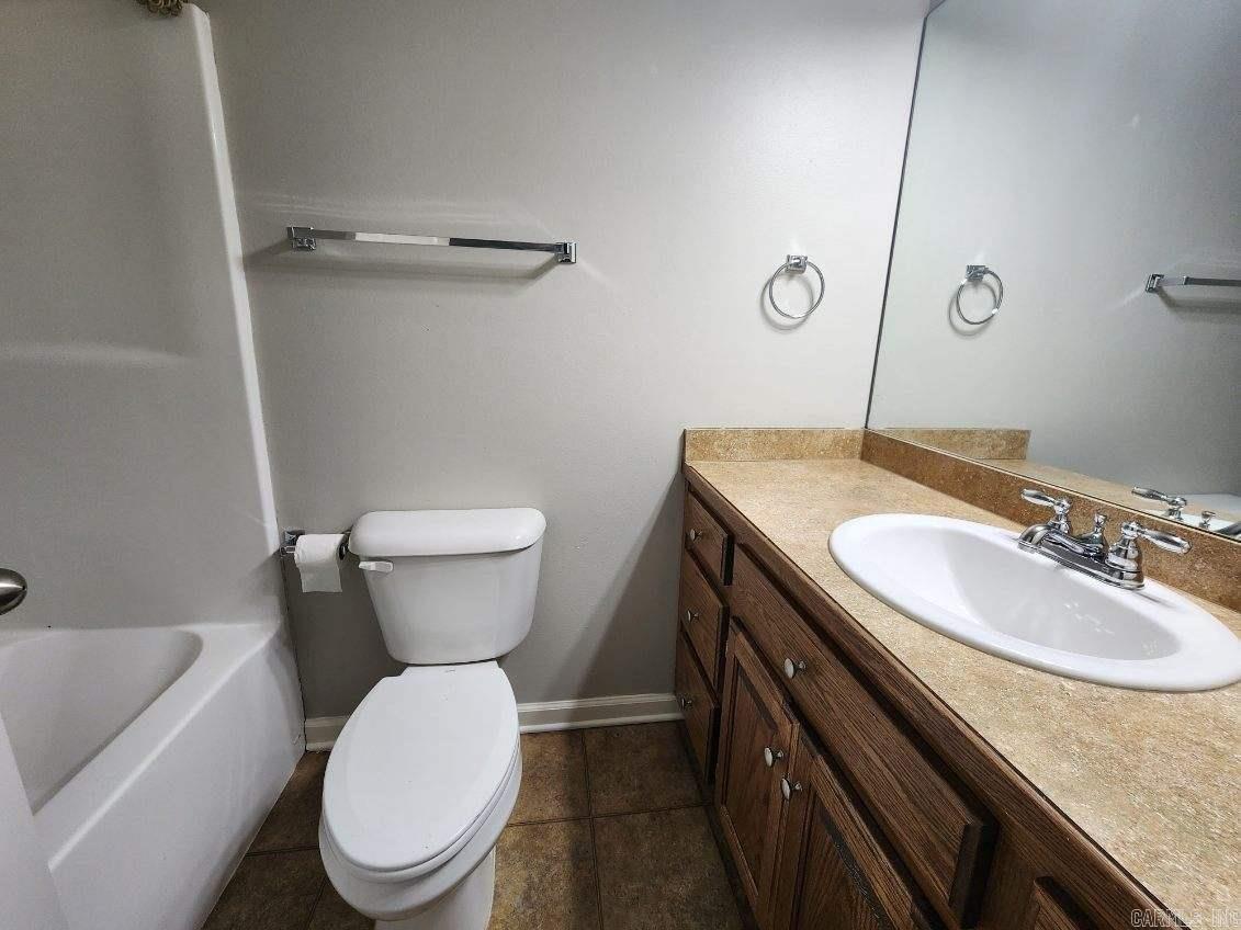 1422 Saw Grass Cove Property Photo 6