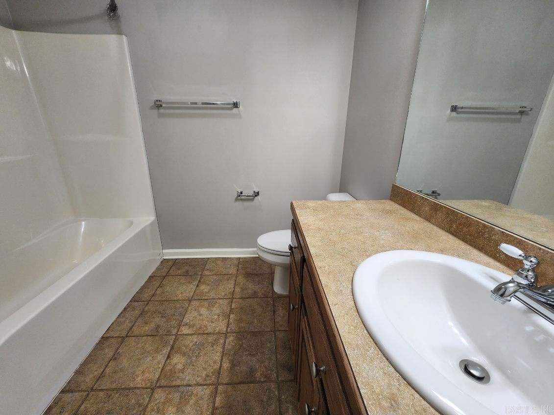 1422 Saw Grass Cove Property Photo 8