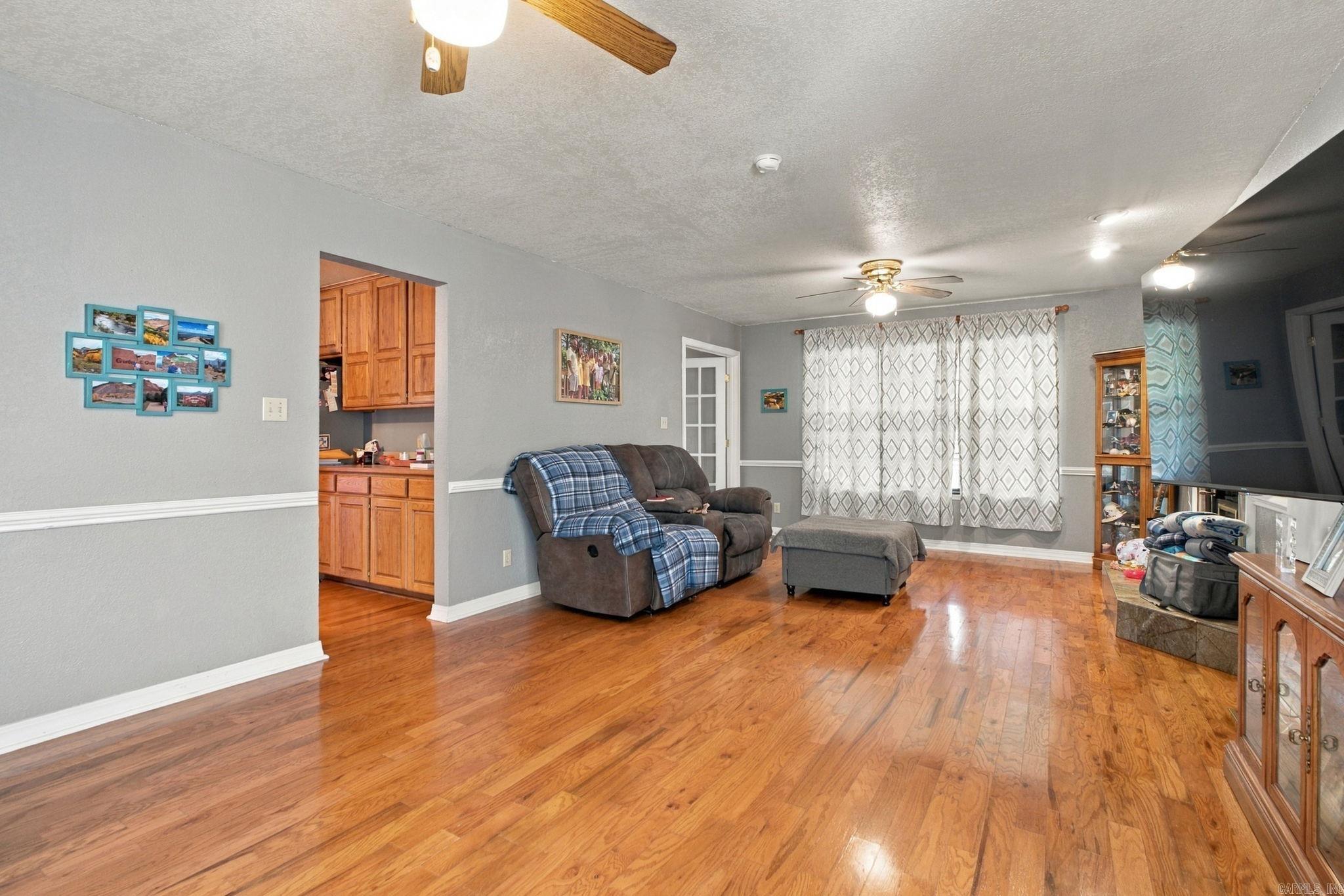 136 Kyler Terrace Property Photo 8
