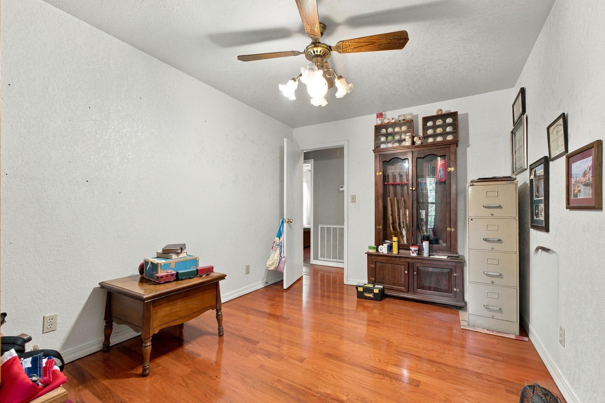 136 Kyler Terrace Property Photo 30