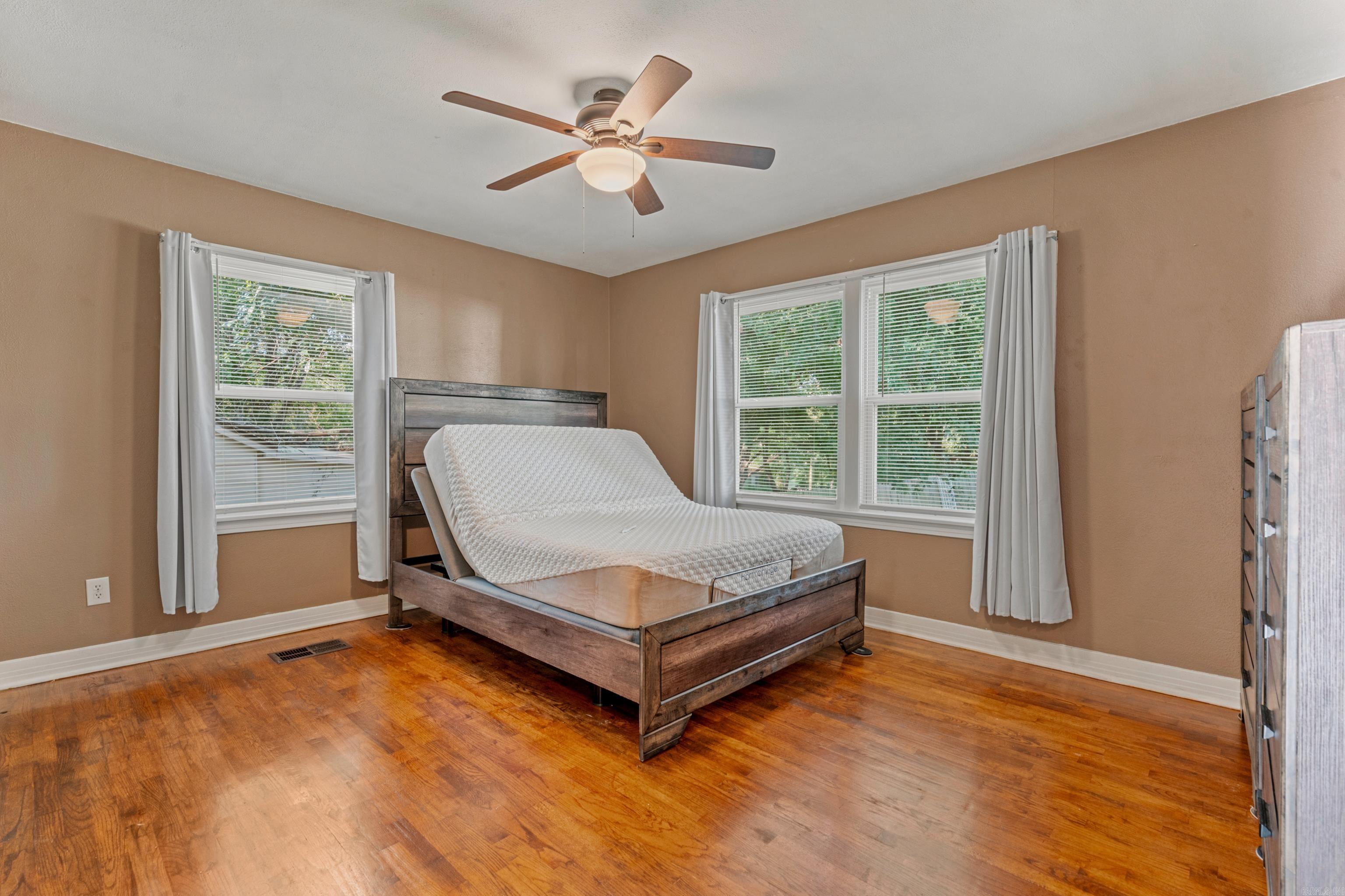1108 Wilson Street Property Photo 13