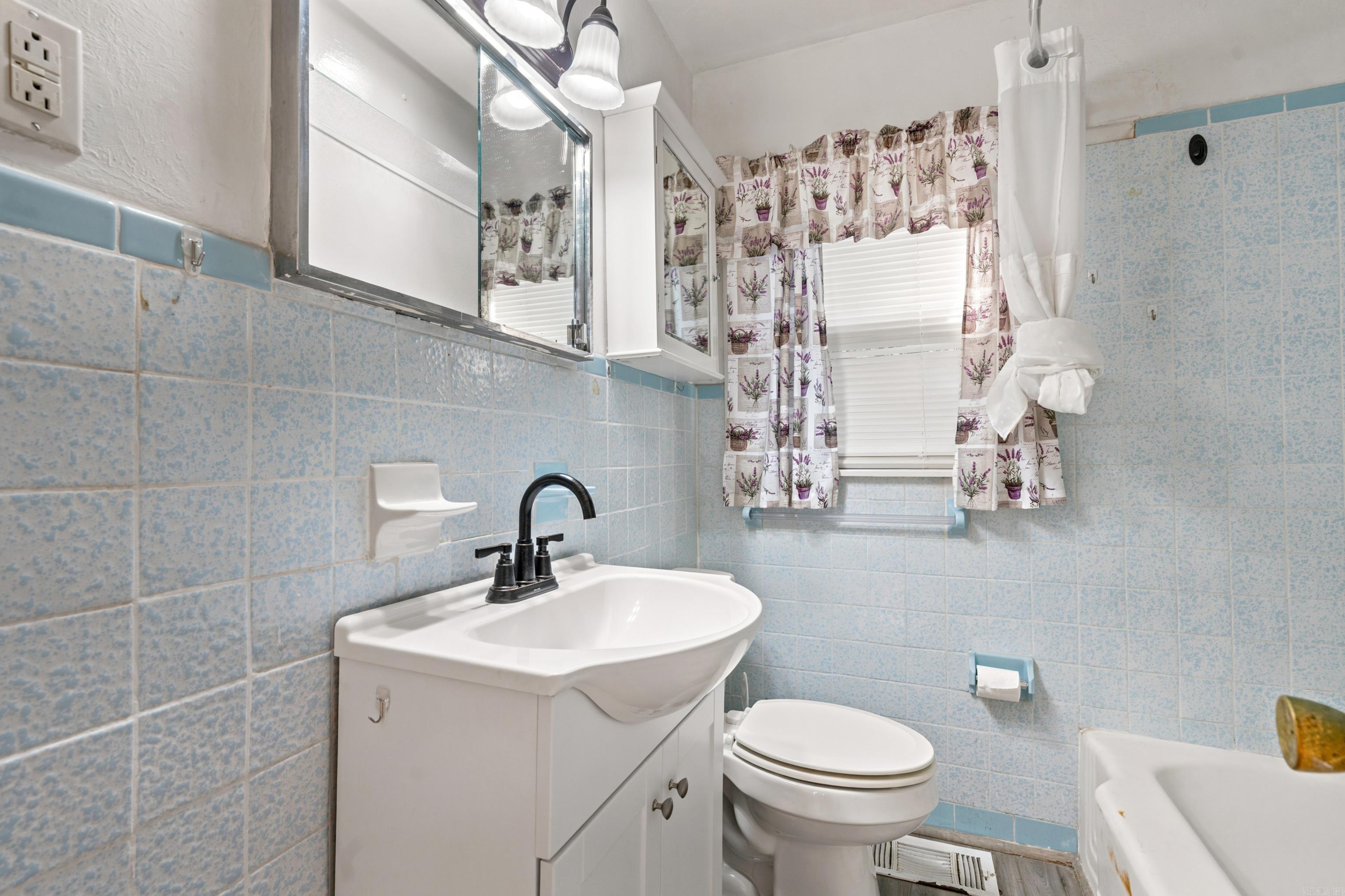1108 Wilson Street Property Photo 15