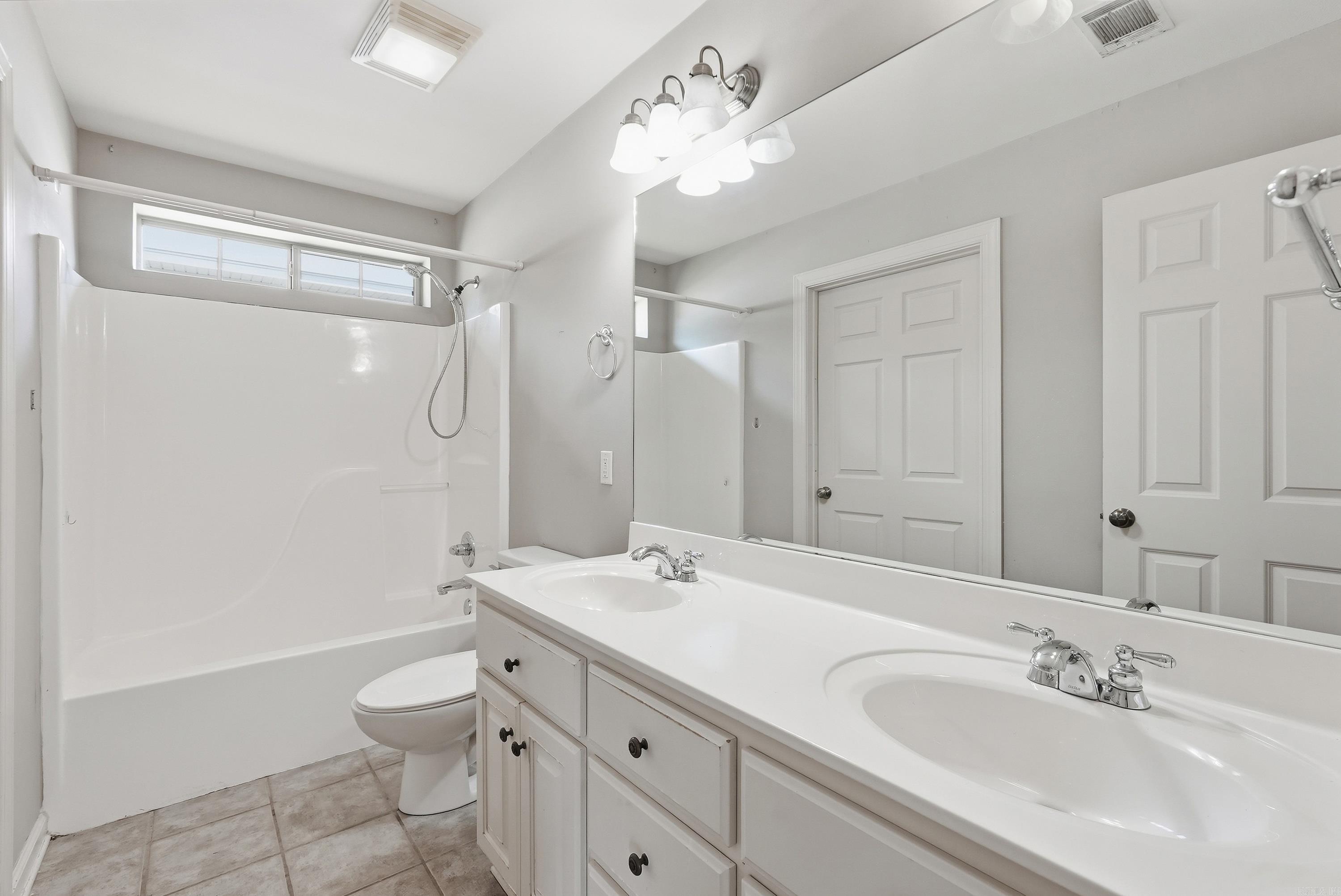 14224 Wimbledon Loop Property Photo 17