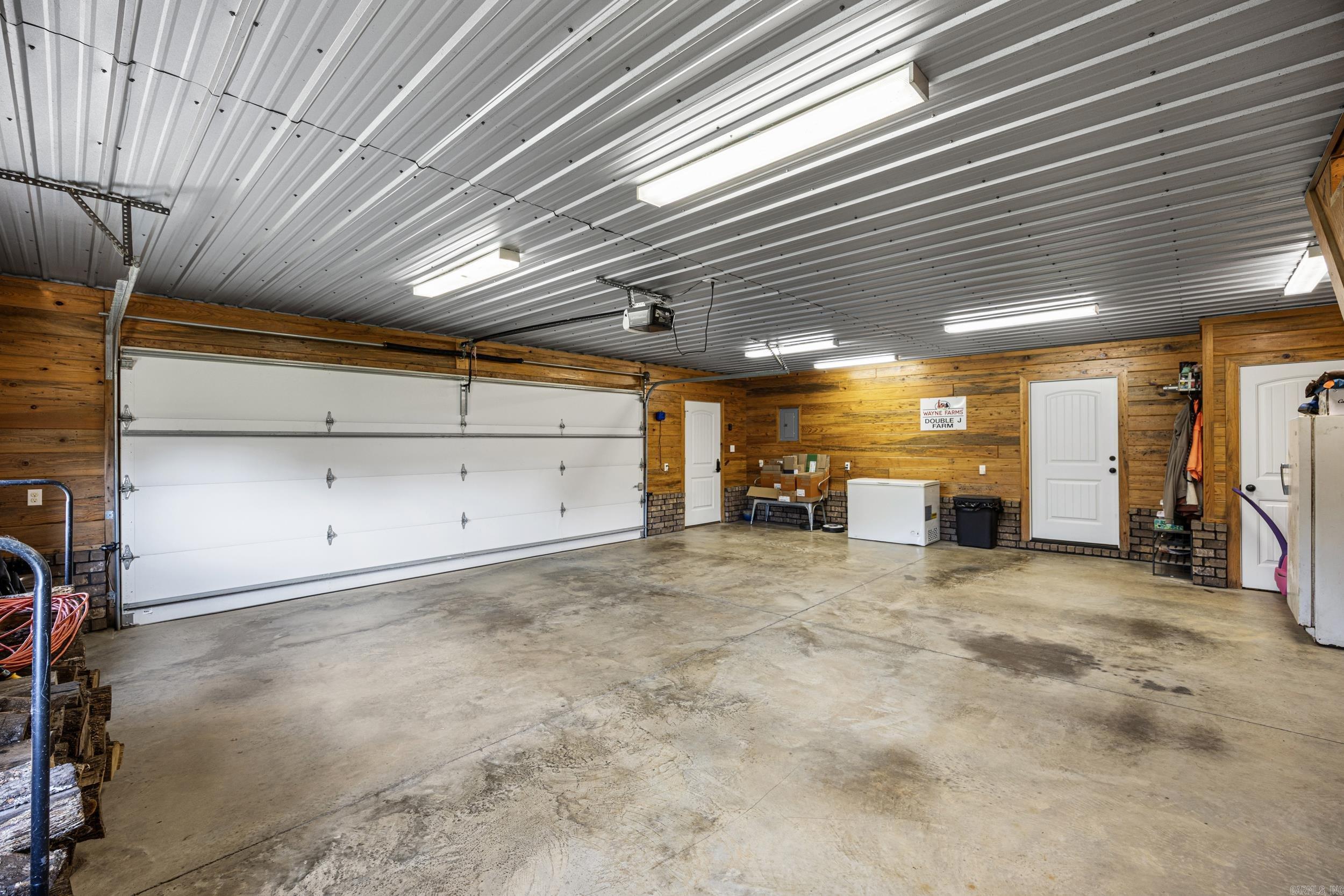 60 Tower Rd Property Photo 27