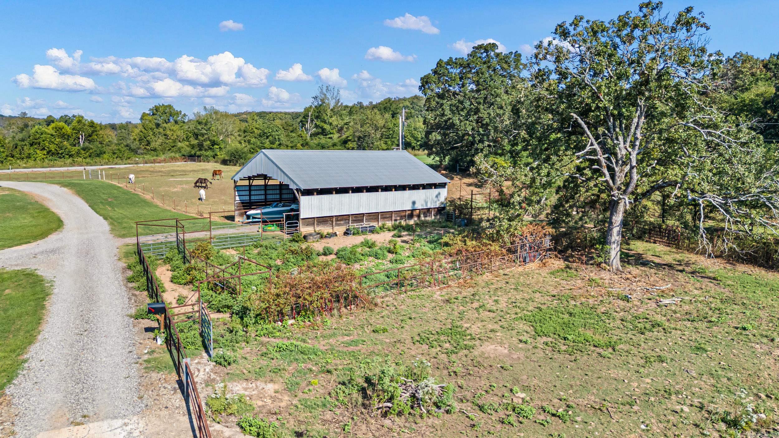 60 Tower Rd Property Photo 38