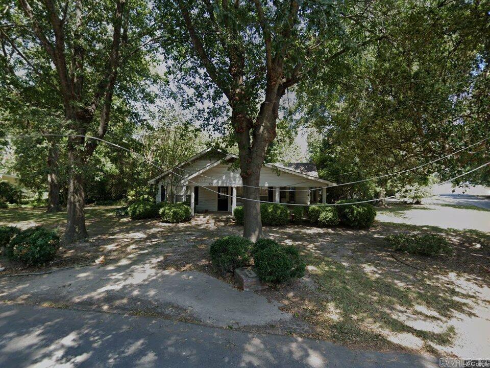 321 E Purdon Street Property Photo 1