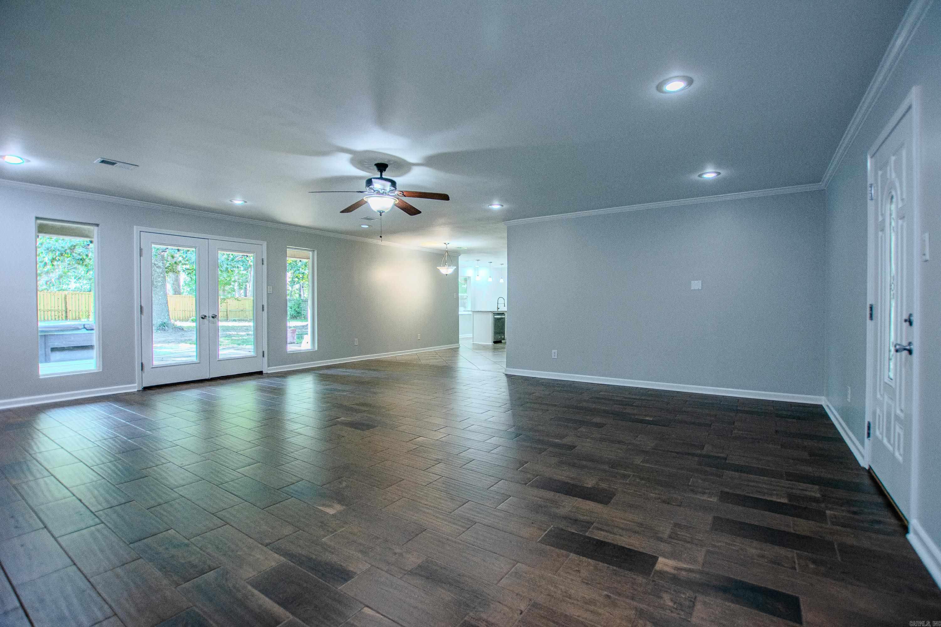 2201 S Fox Trl Property Photo 6