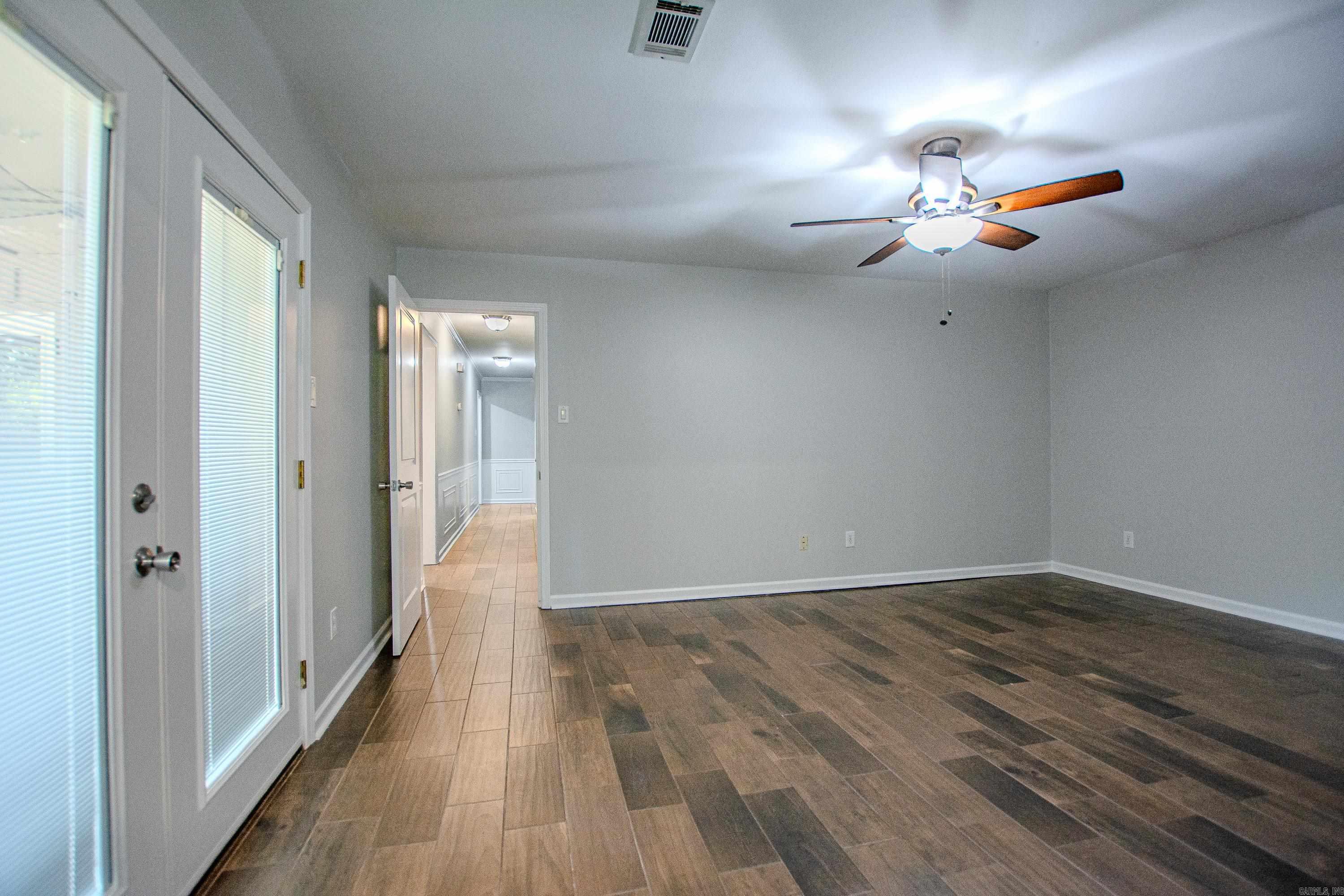 2201 S Fox Trl Property Photo 25