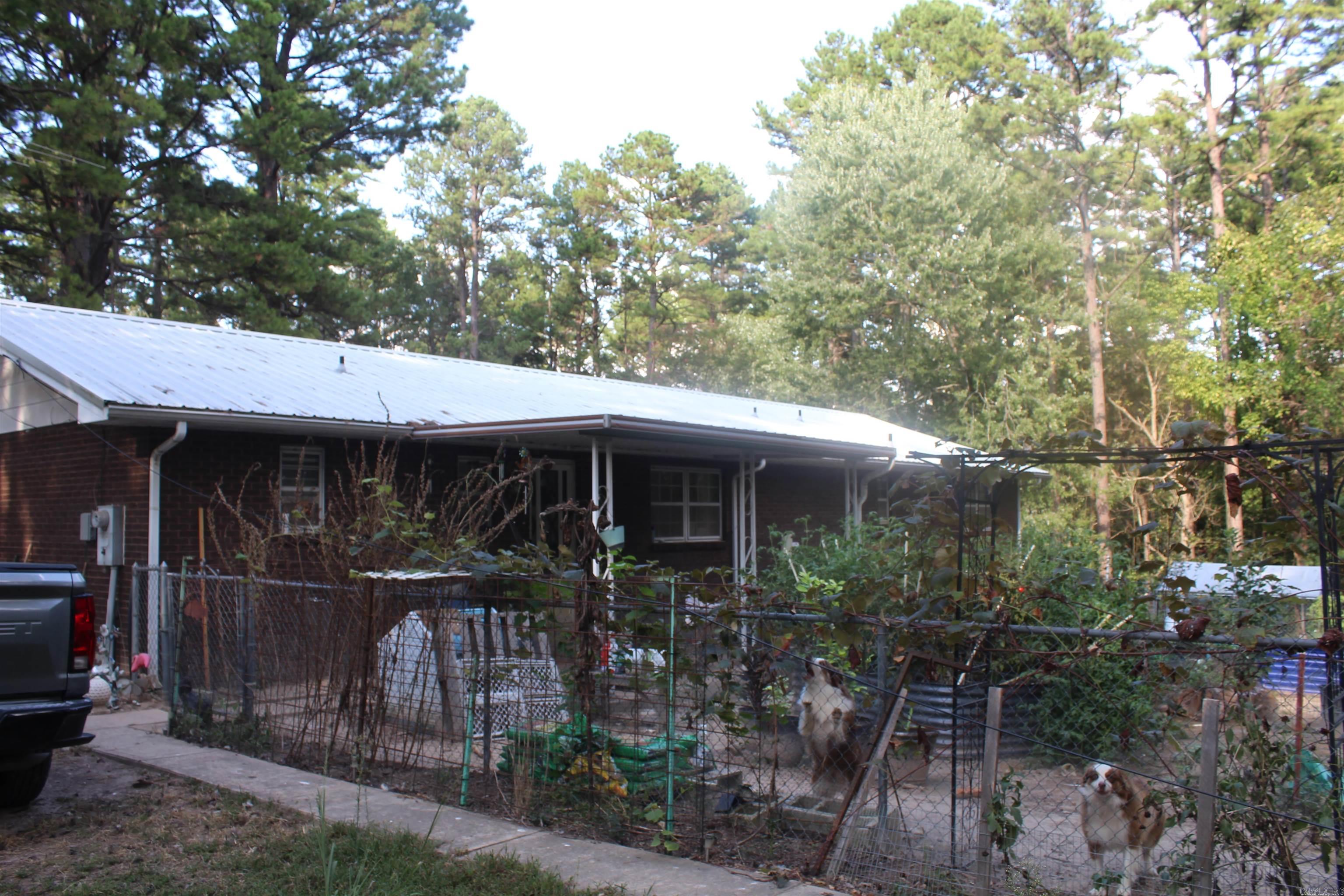96 Brushwood Lane Property Photo 2