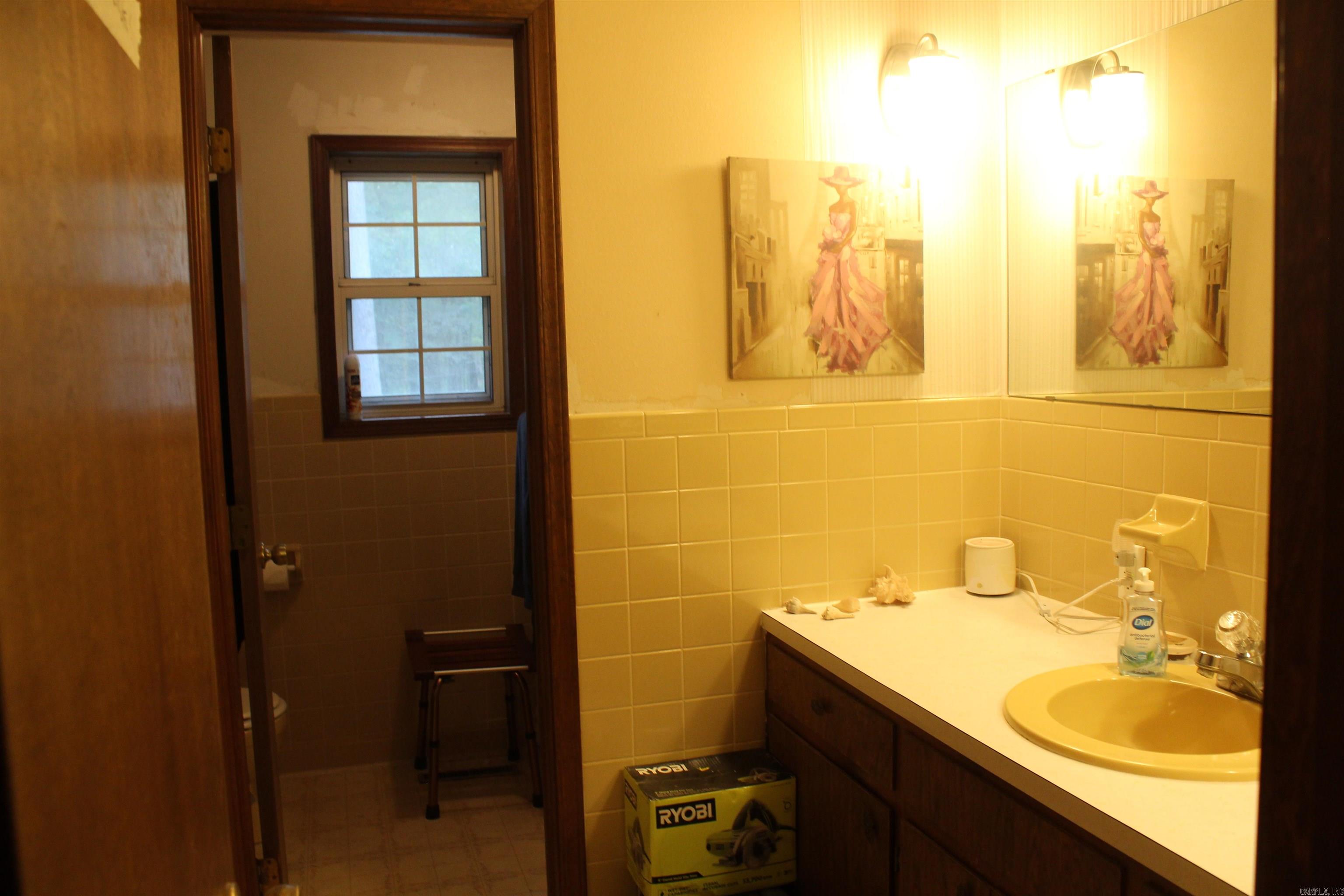 96 Brushwood Lane Property Photo 11