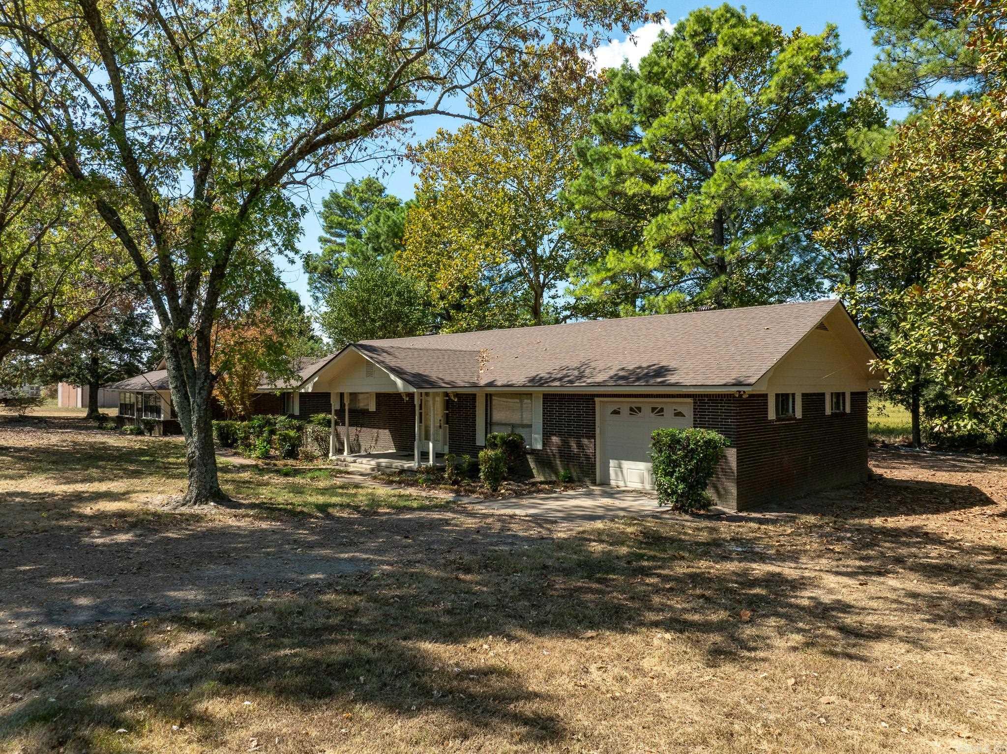 13429 & 13431 Hwy. 37 S Property Photo 5