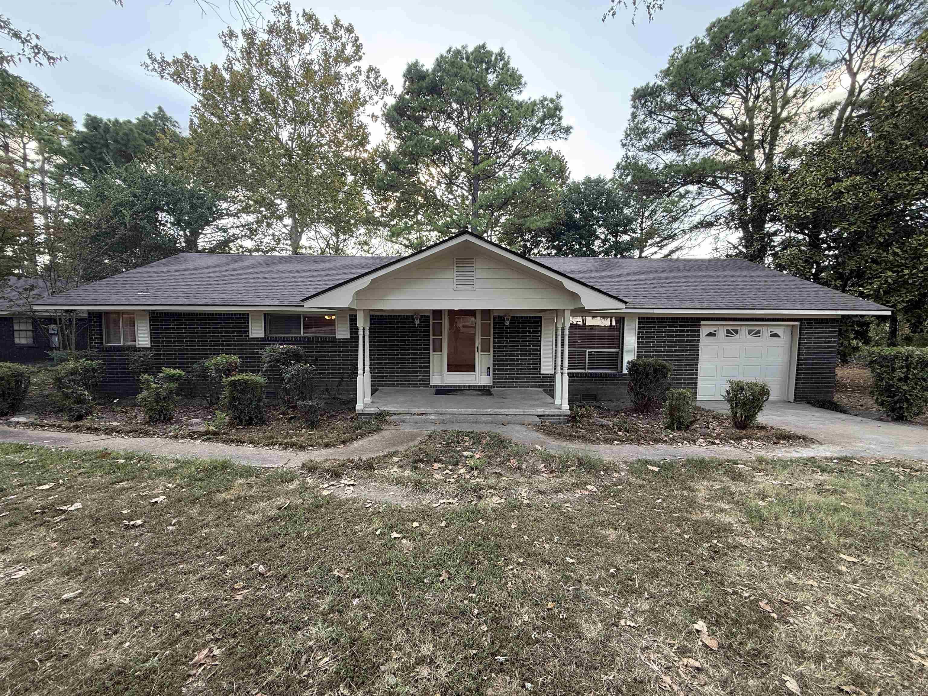 13429 & 13431 Hwy. 37 S Property Photo 14