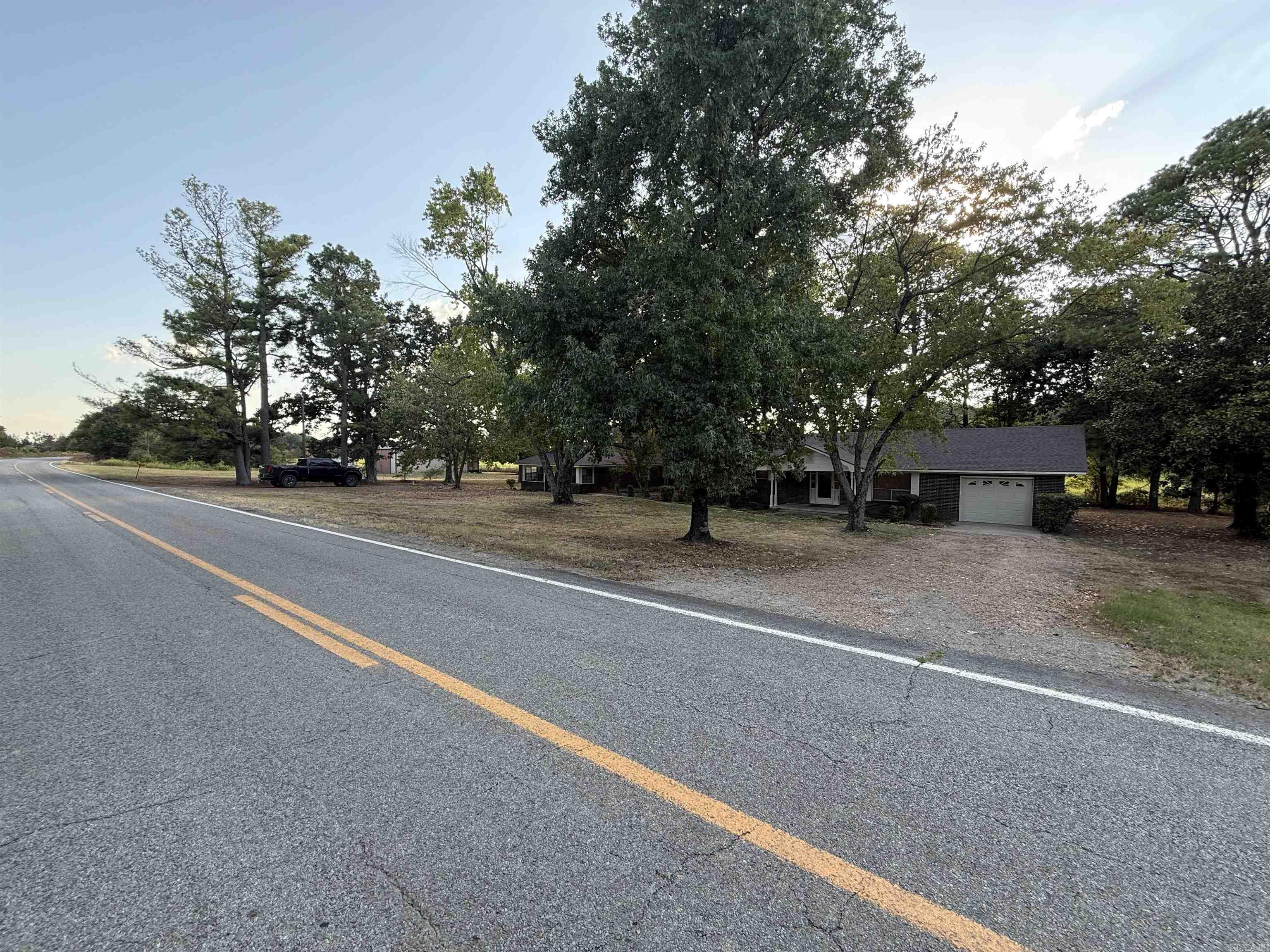 13429 & 13431 Hwy. 37 S Property Photo 15