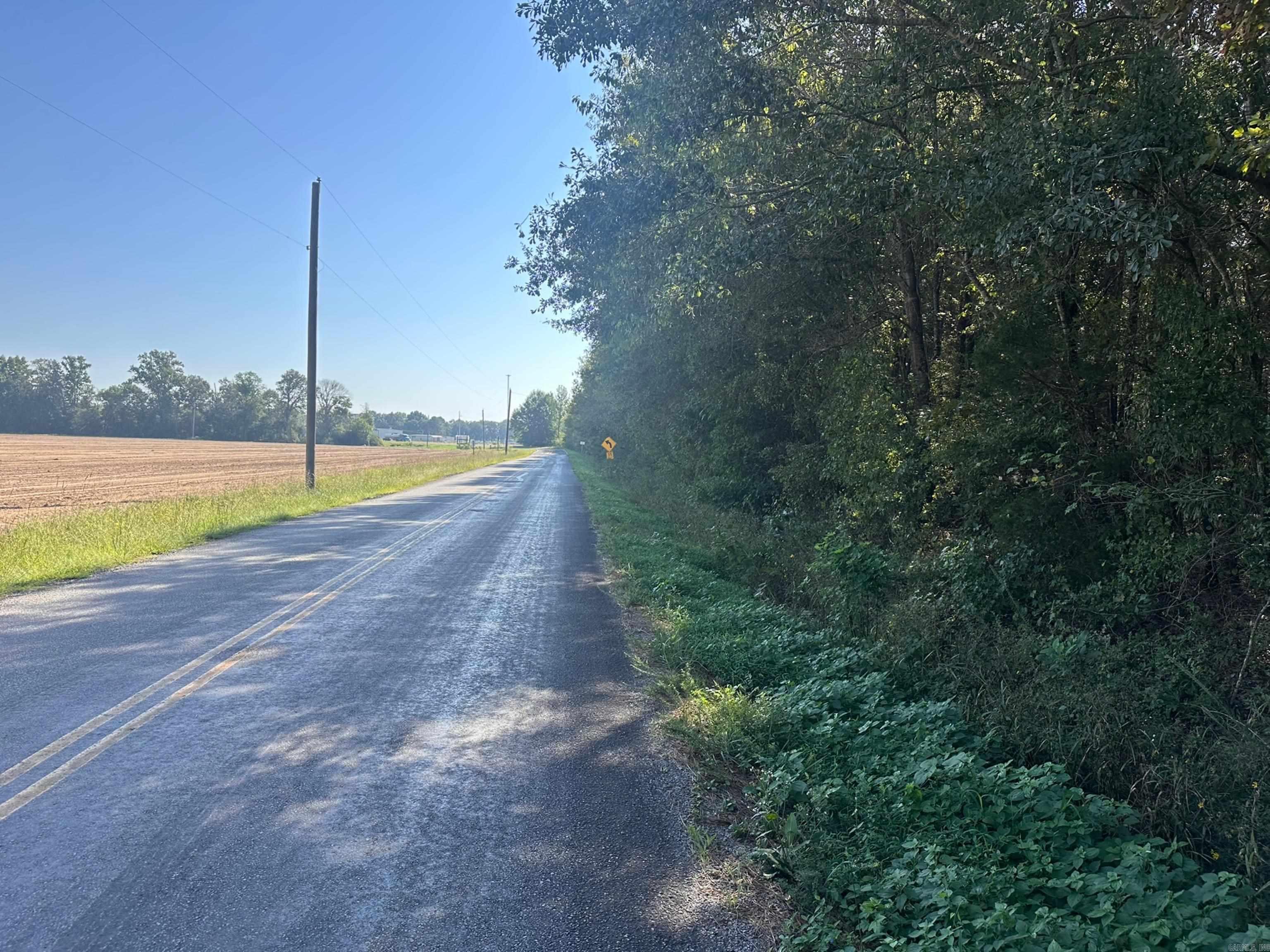00 Wagontrain Road Property Photo 2