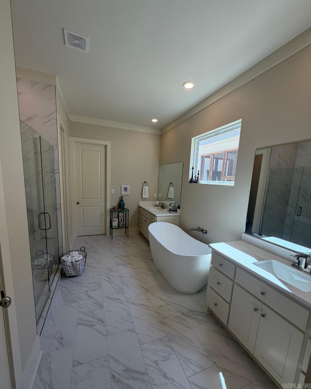 230 A Street Property Photo 5