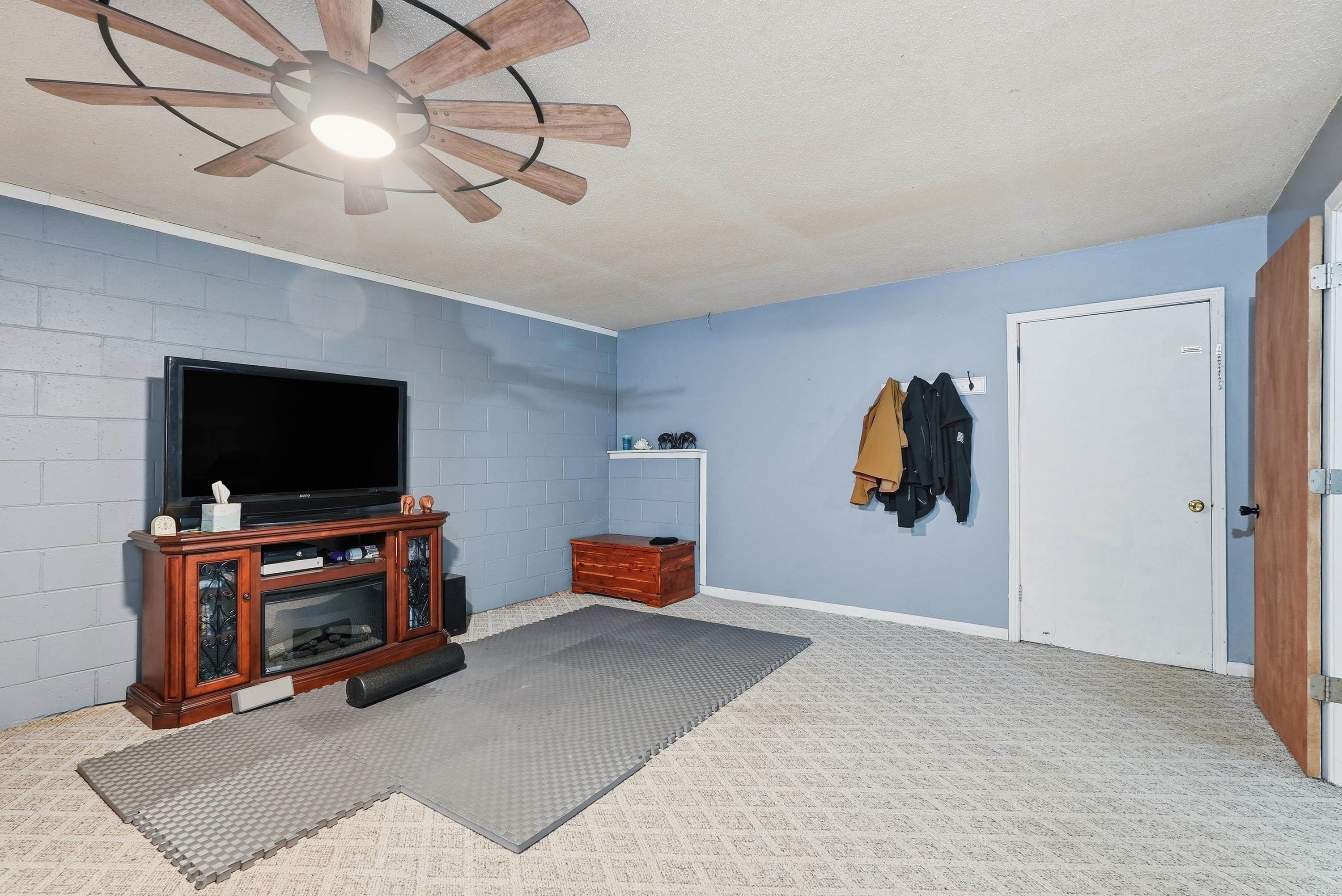 110 Cliff Court Property Photo 34