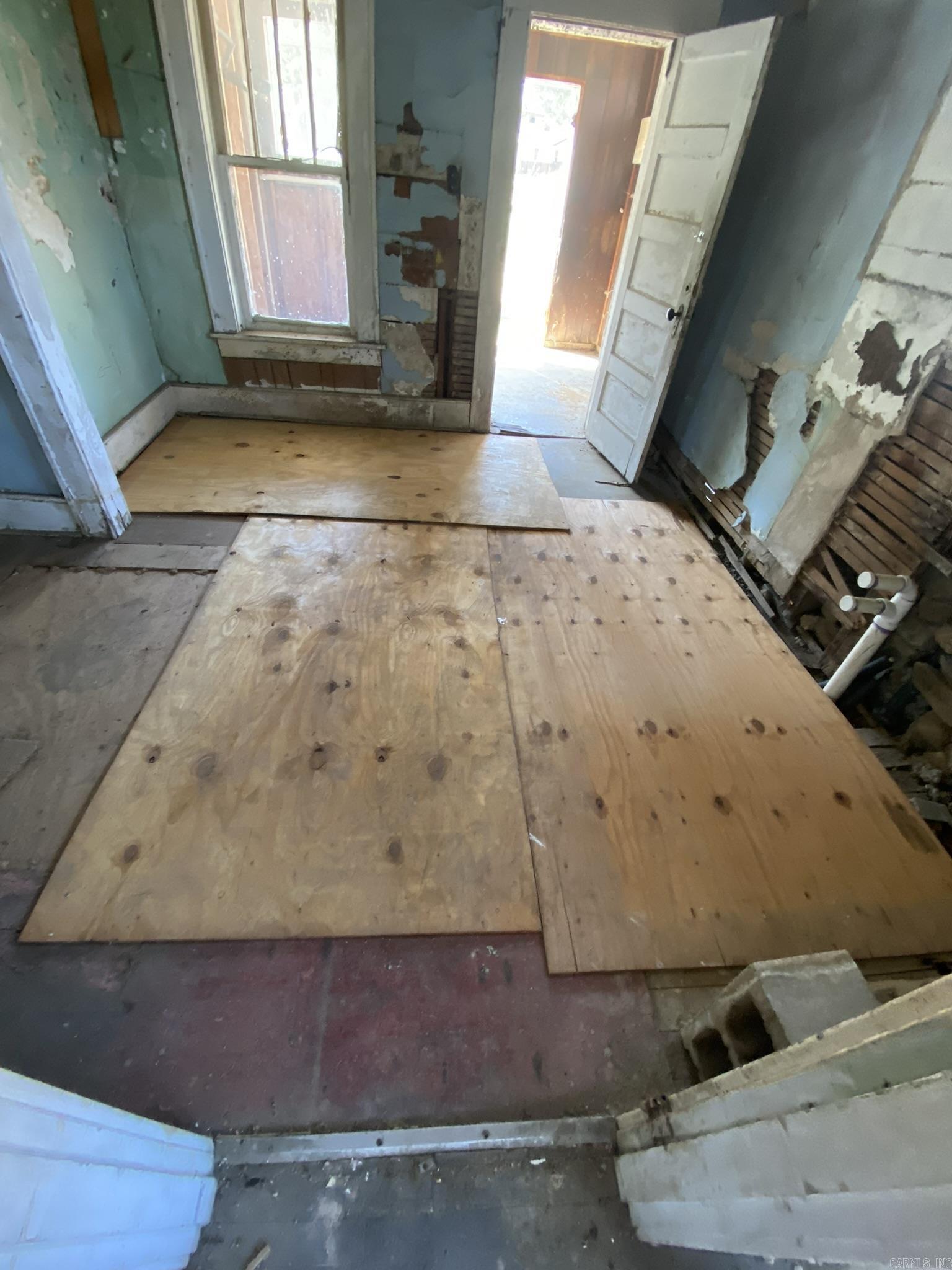 1148 Pleasant Street Property Photo 13