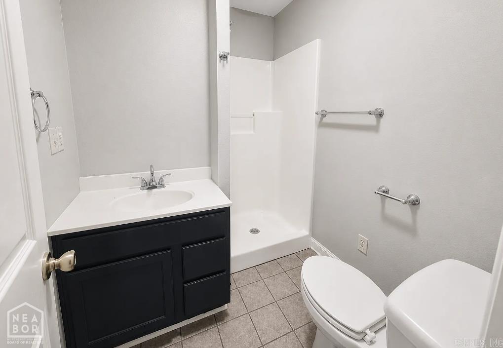 607 Warner Avenue Property Photo 11