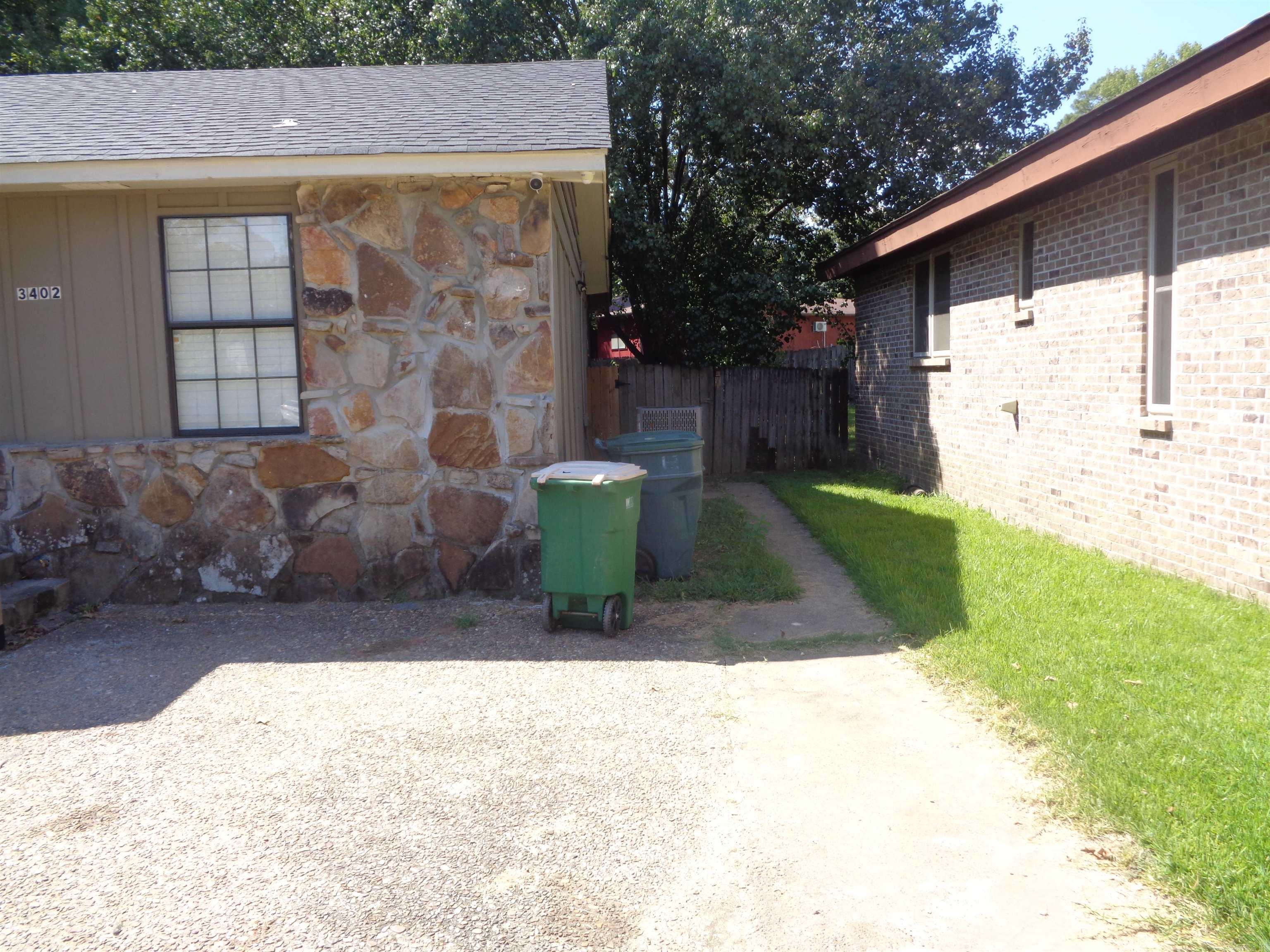 3402 Lehigh Street Property Photo 4