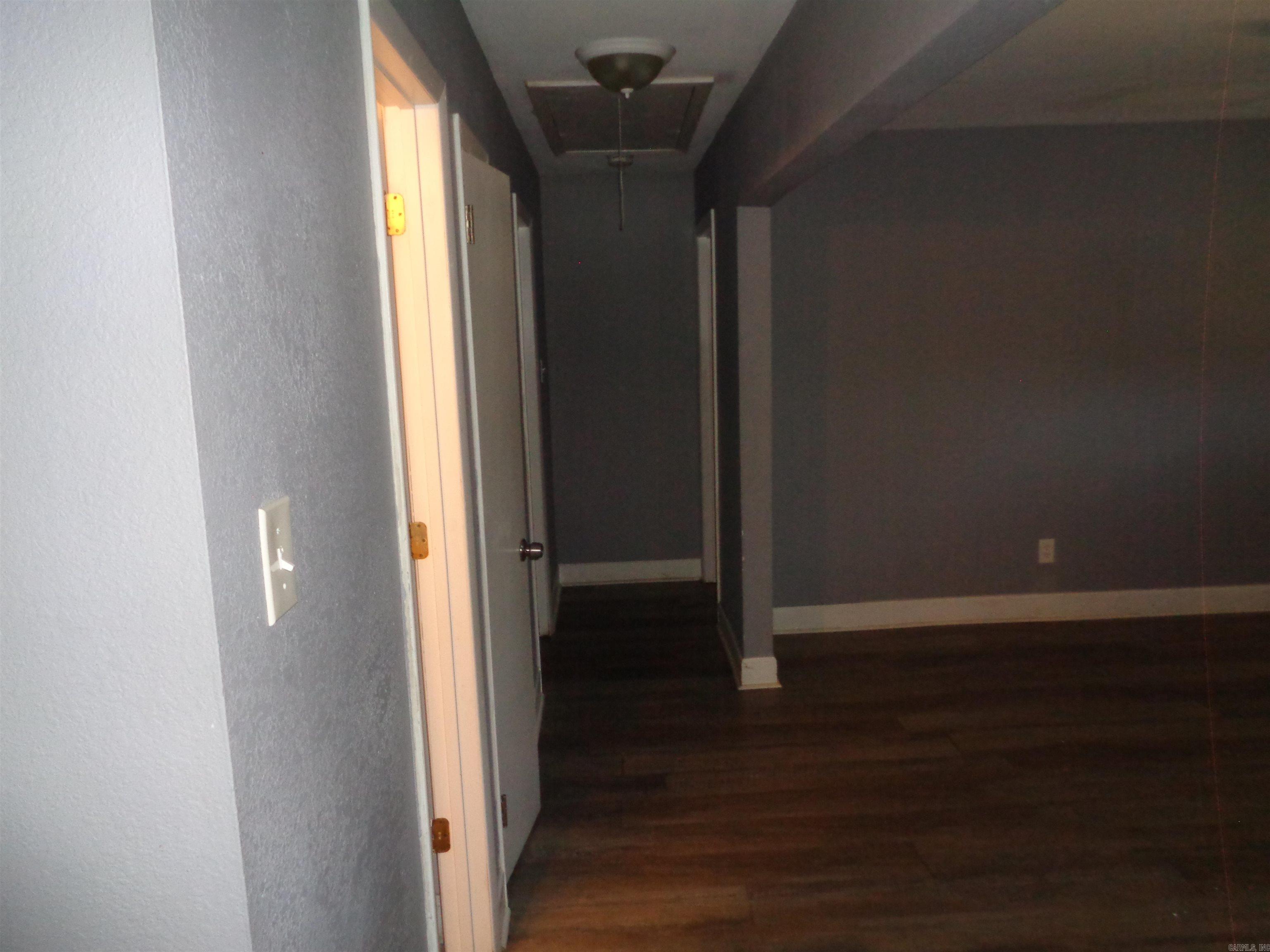 3402 Lehigh Street Property Photo 9