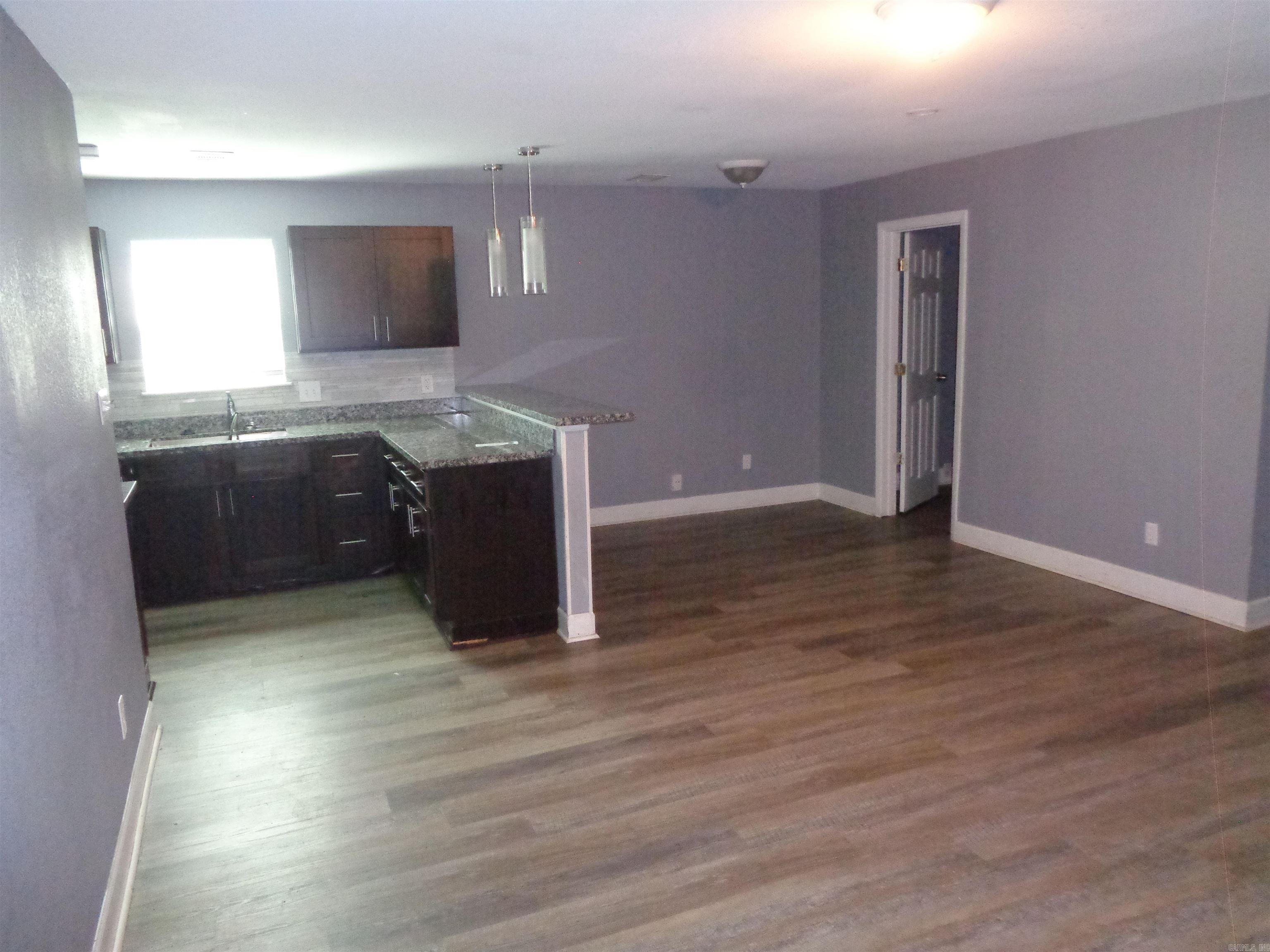 3402 Lehigh Street Property Photo 11