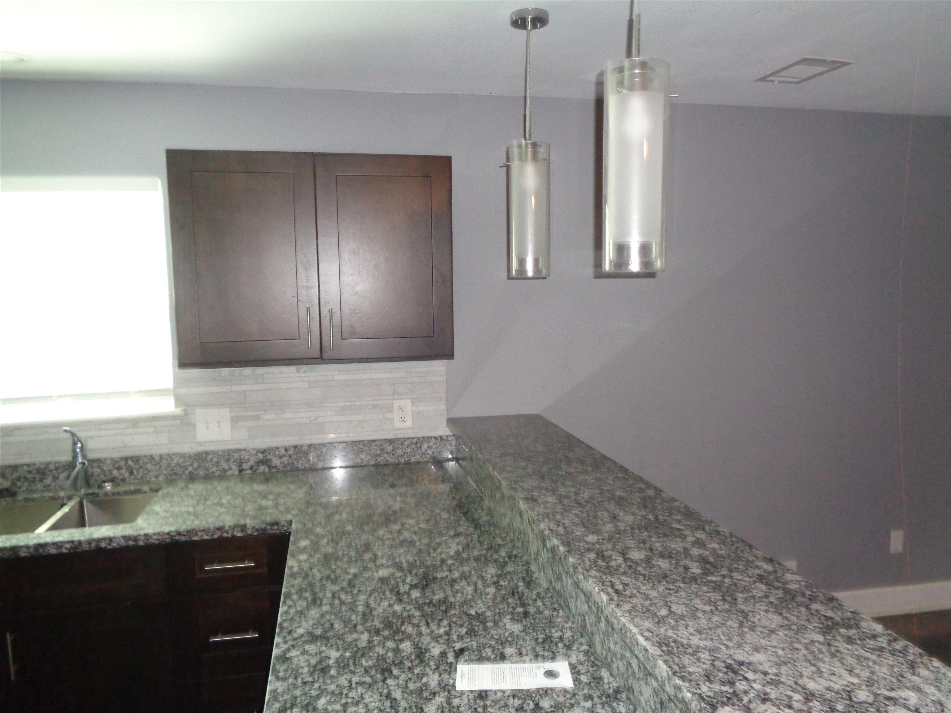 3402 Lehigh Street Property Photo 12