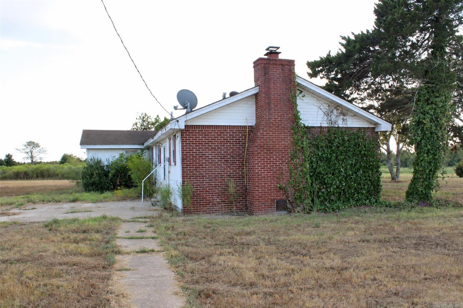 105 Skinner Property Photo 5