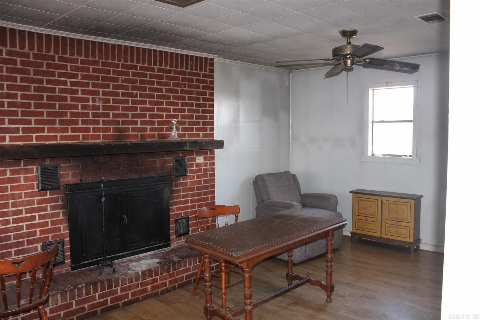 105 Skinner Property Photo 12