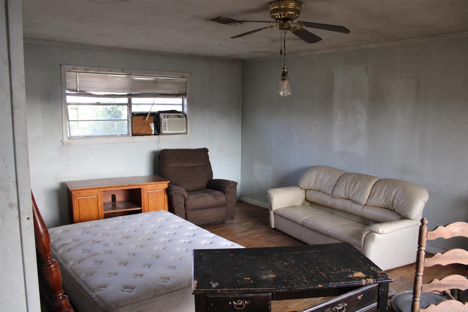 105 Skinner Property Photo 16