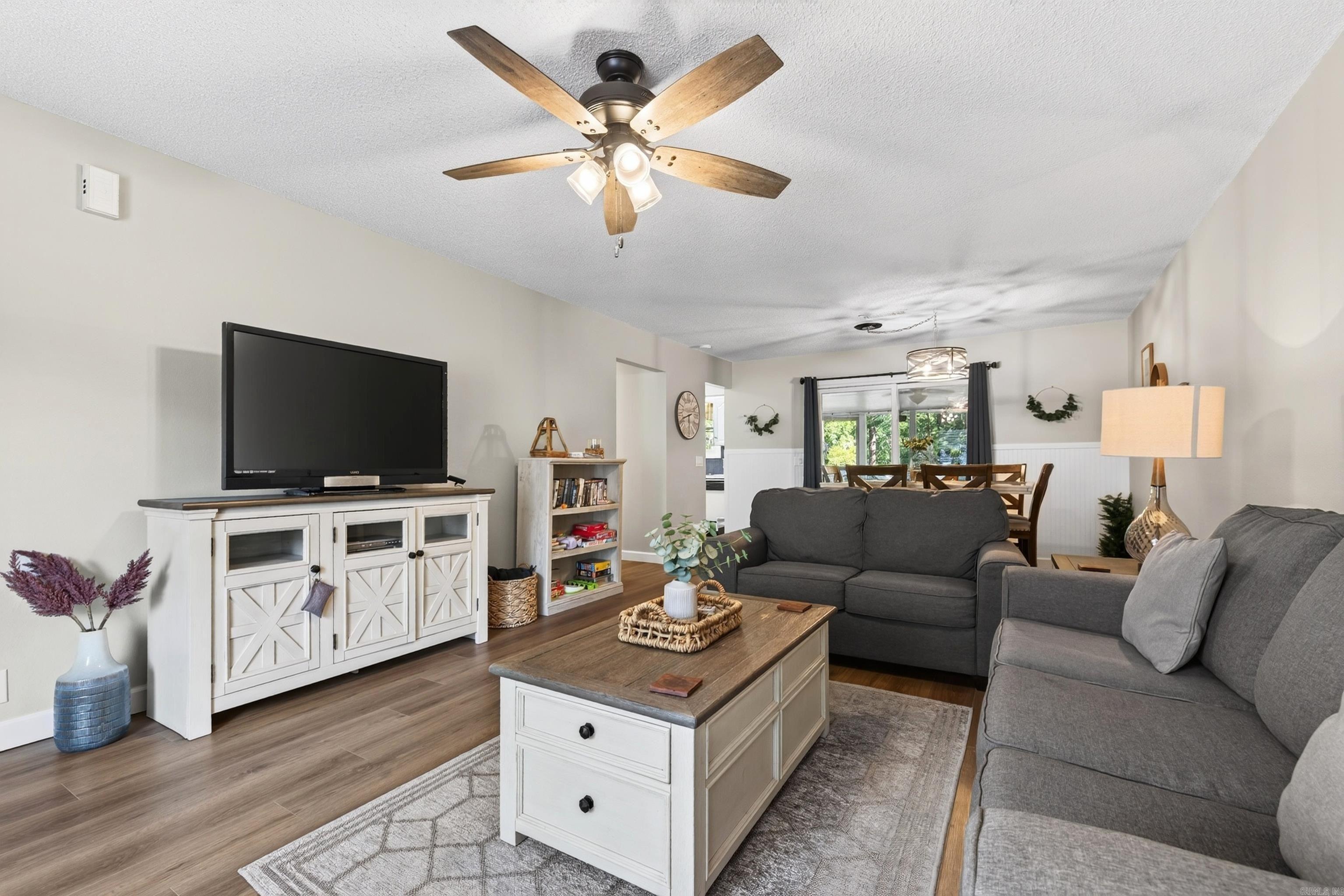 4 Perralena Way Property Photo 6
