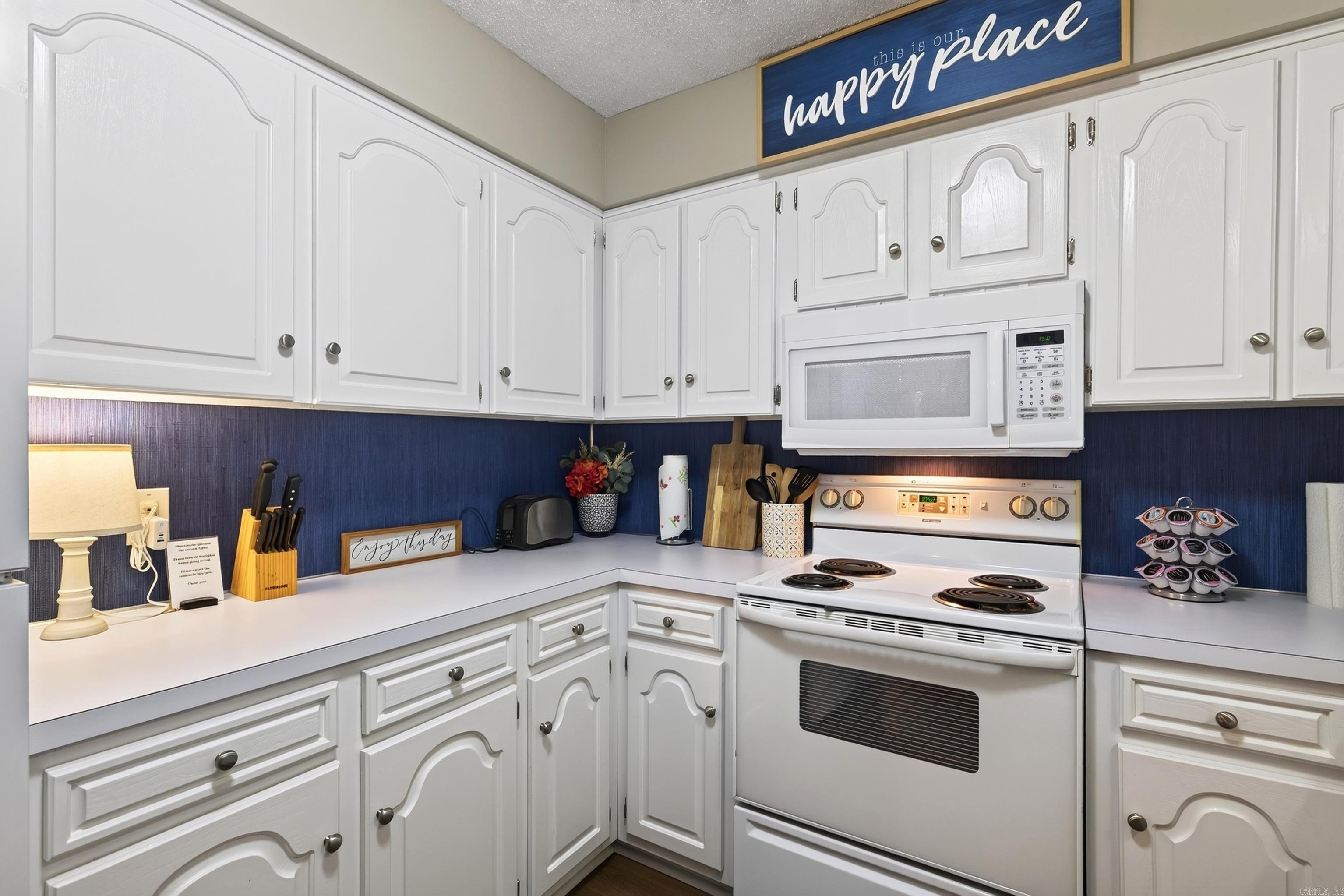 4 Perralena Way Property Photo 12