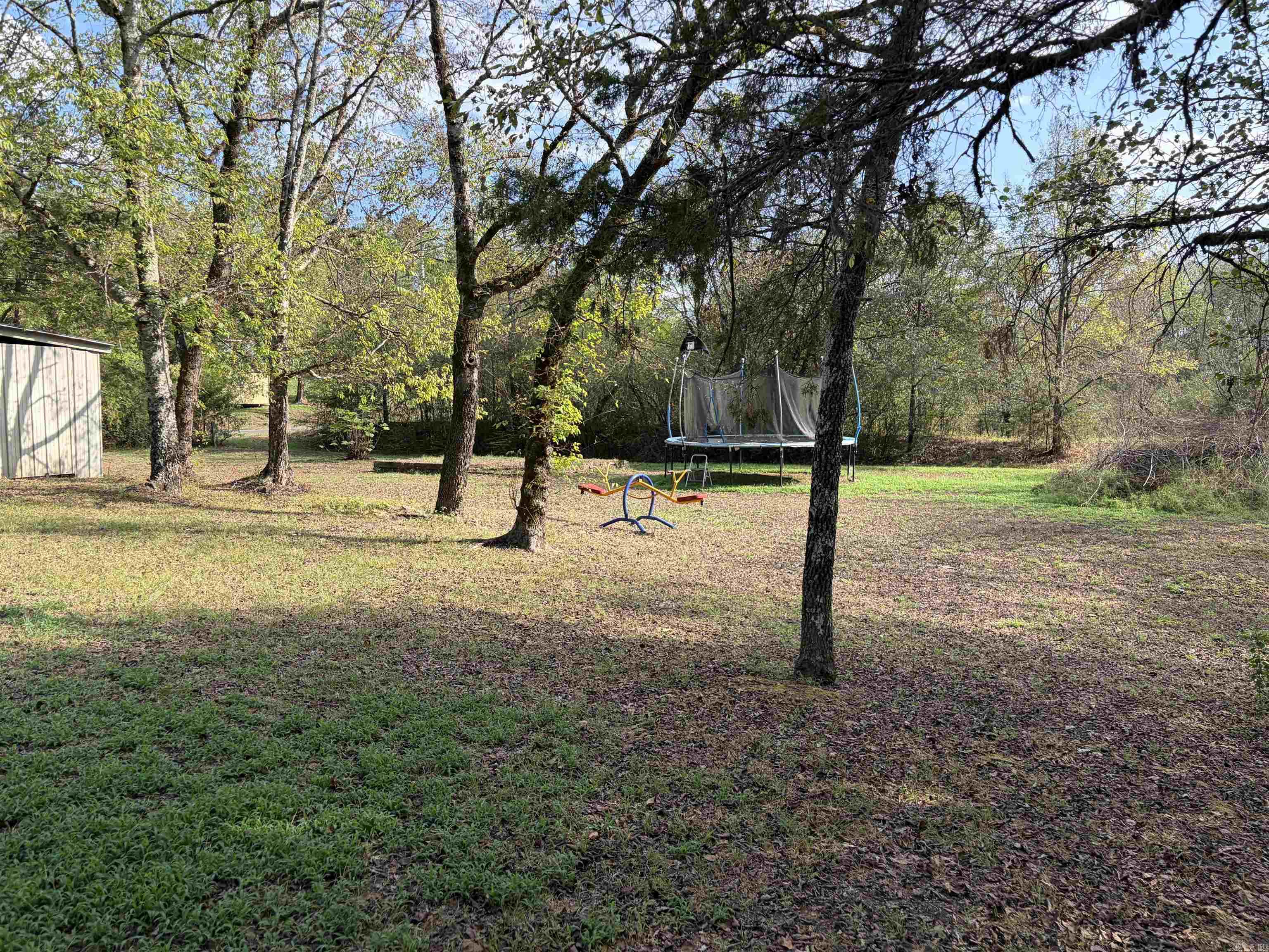 215 Robins Avenue Property Photo 35