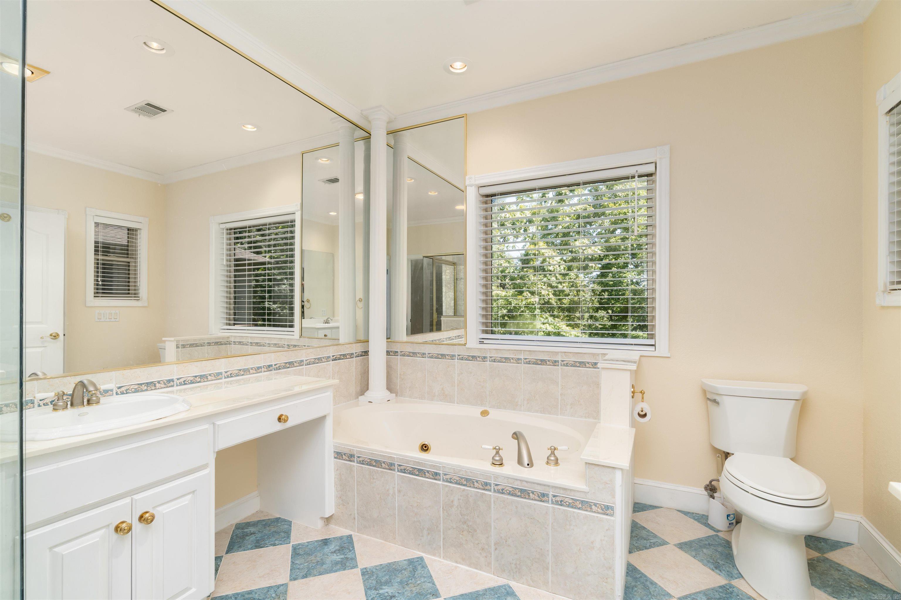 18 Modesto Way Property Photo 18