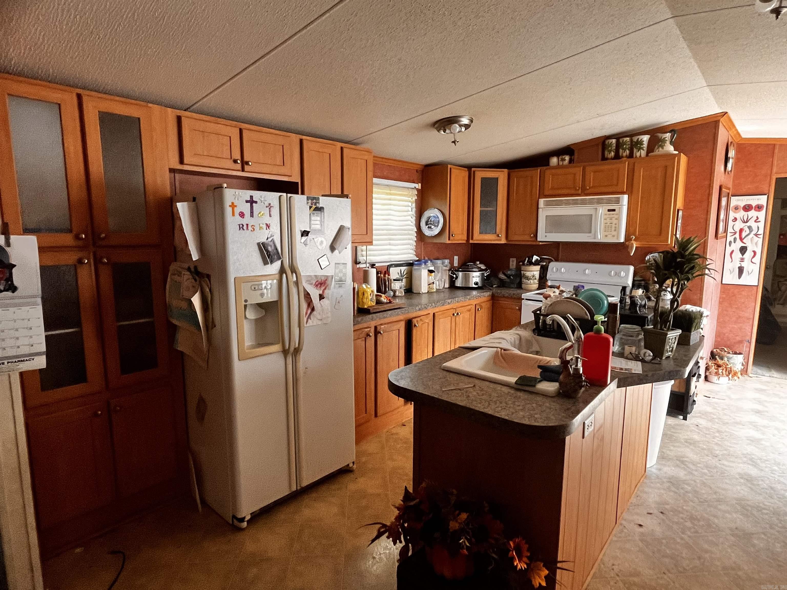 11810 Mac Arthur Dr Property Photo 6