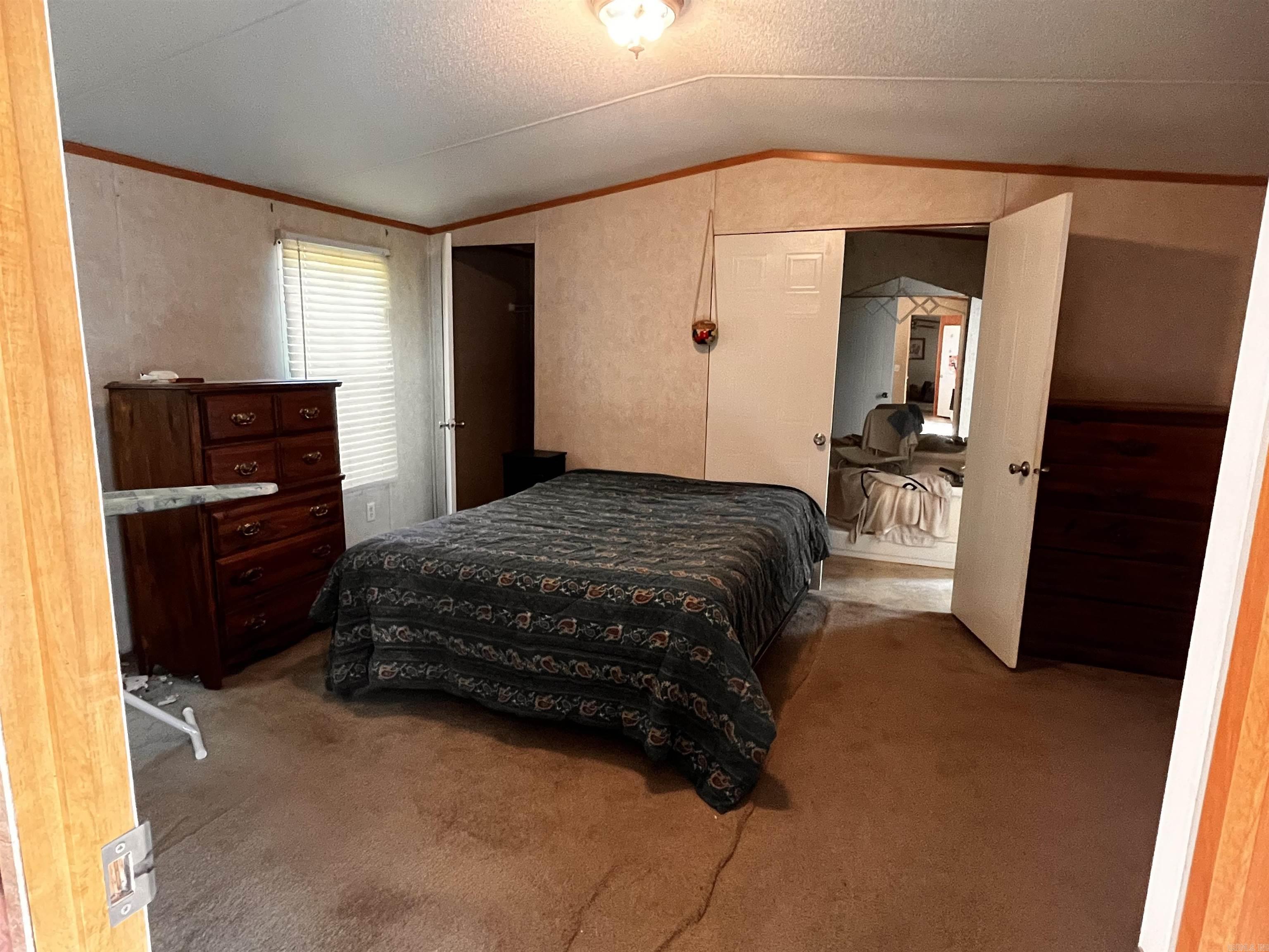 11810 Mac Arthur Dr Property Photo 12