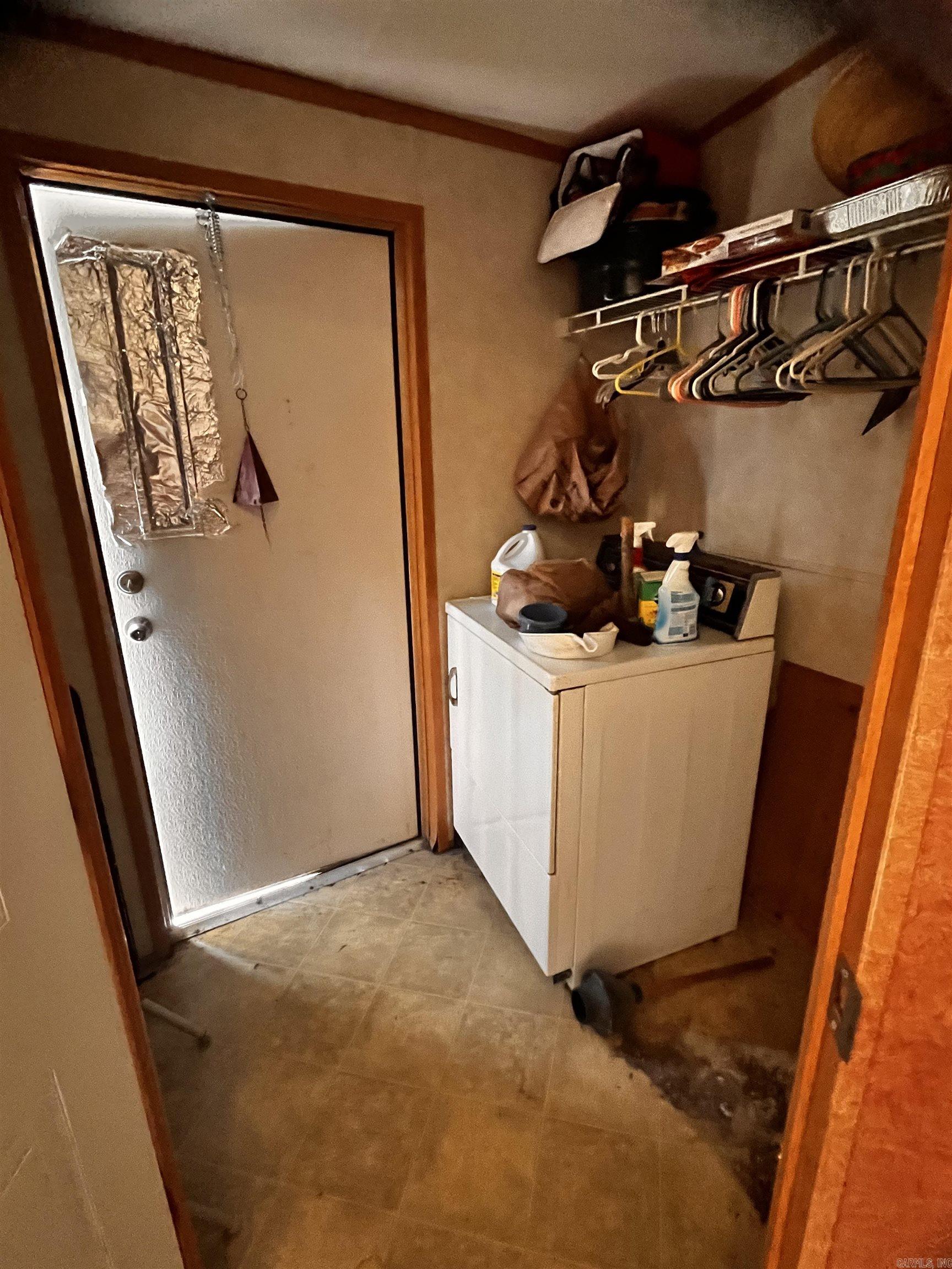 11810 Mac Arthur Dr Property Photo 21