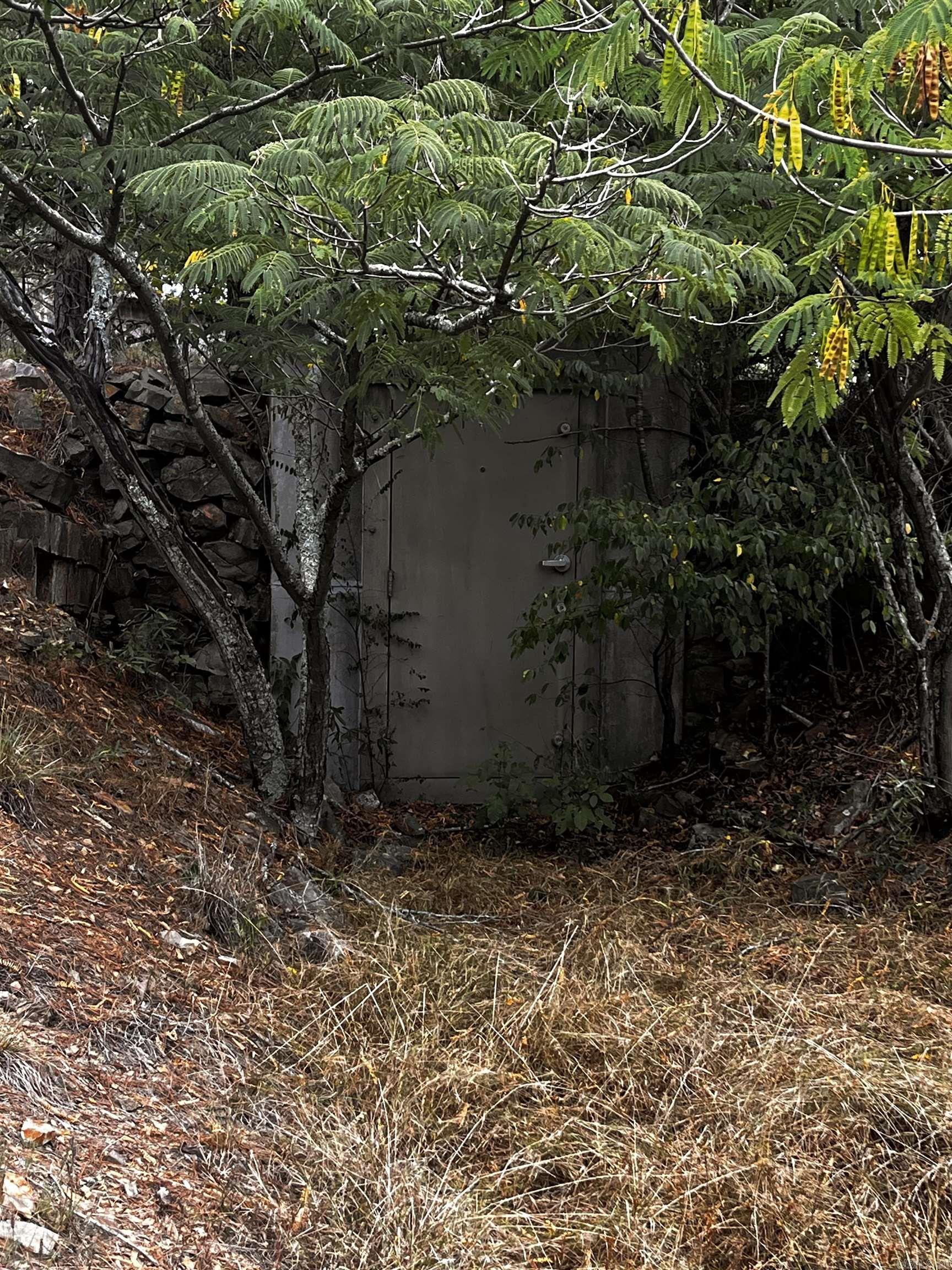 11810 Mac Arthur Dr Property Photo 40
