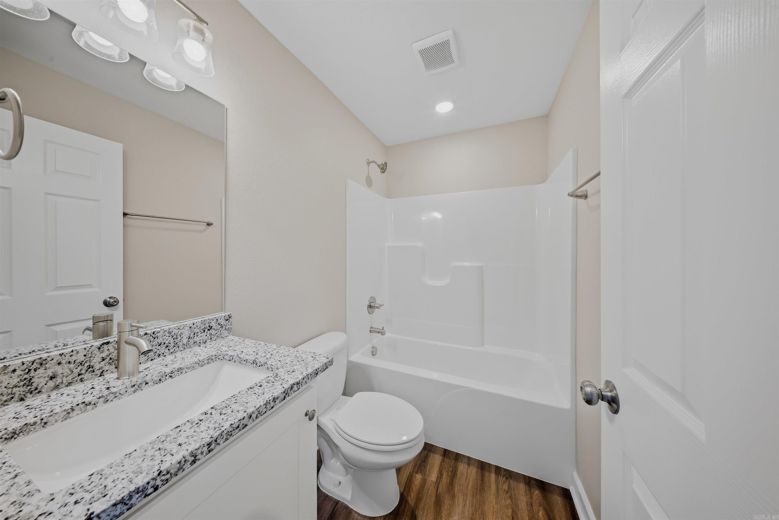 2708 Marshall Street Property Photo 13