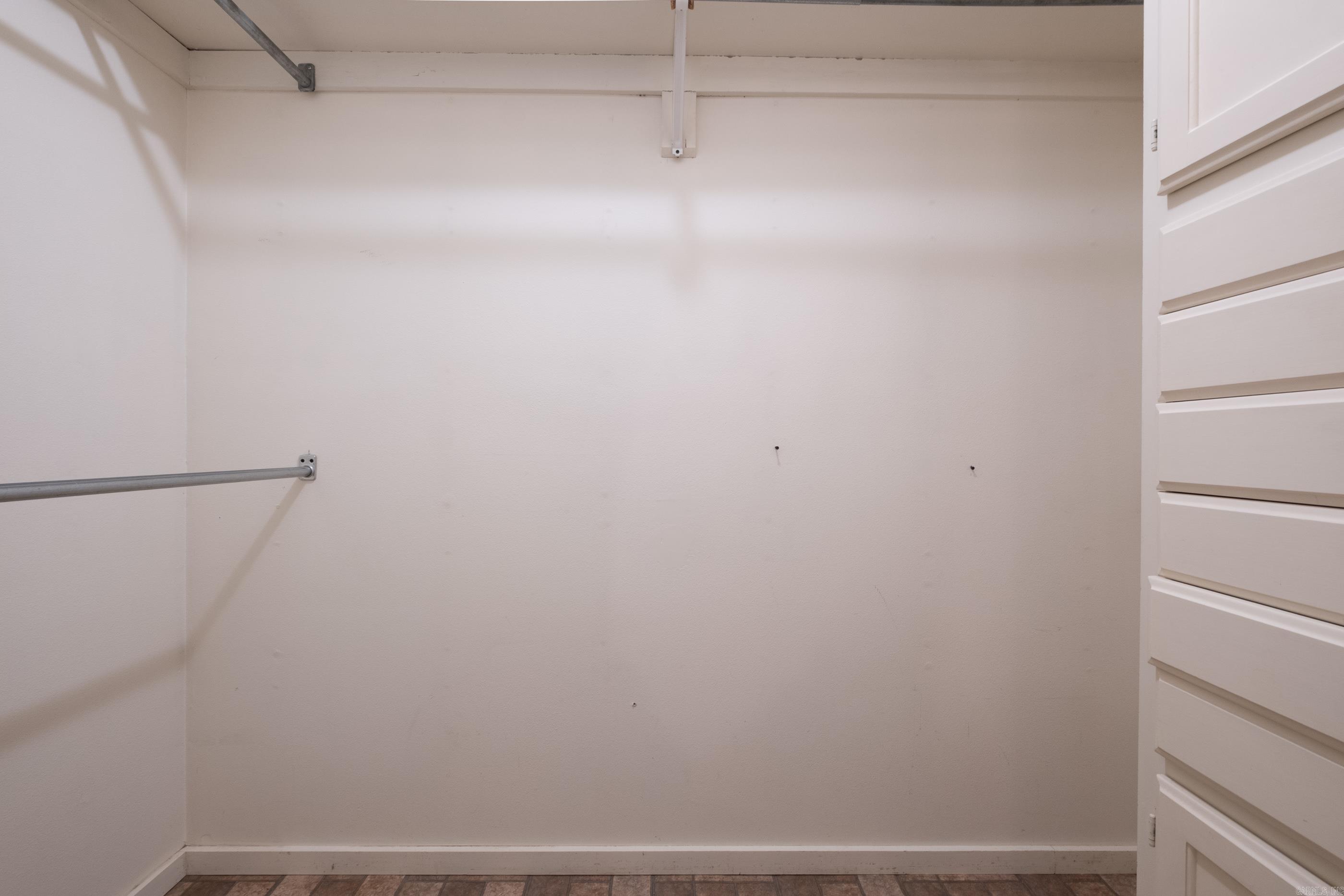 1814 Calgary Trail Property Photo 33