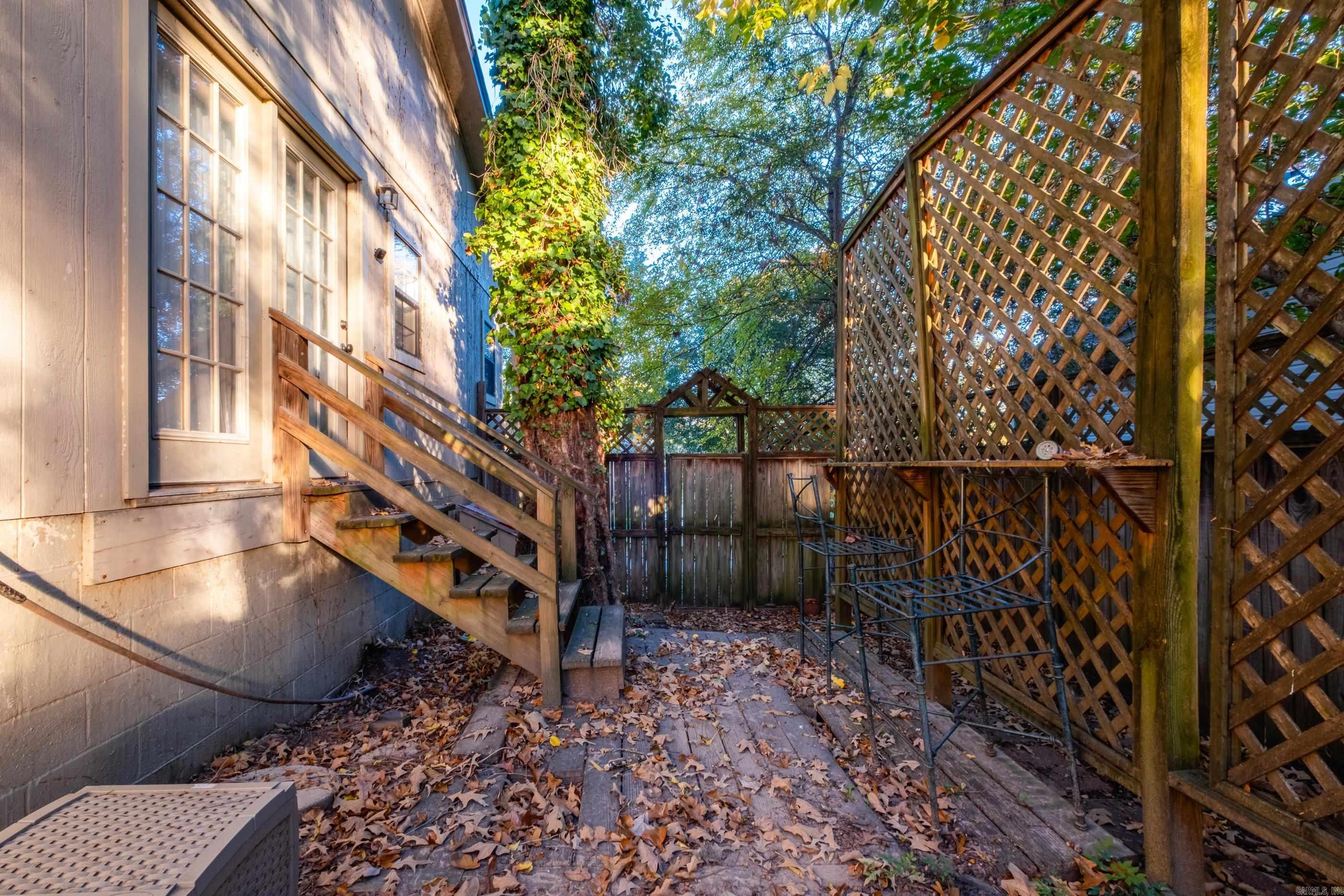 1814 Calgary Trail Property Photo 42