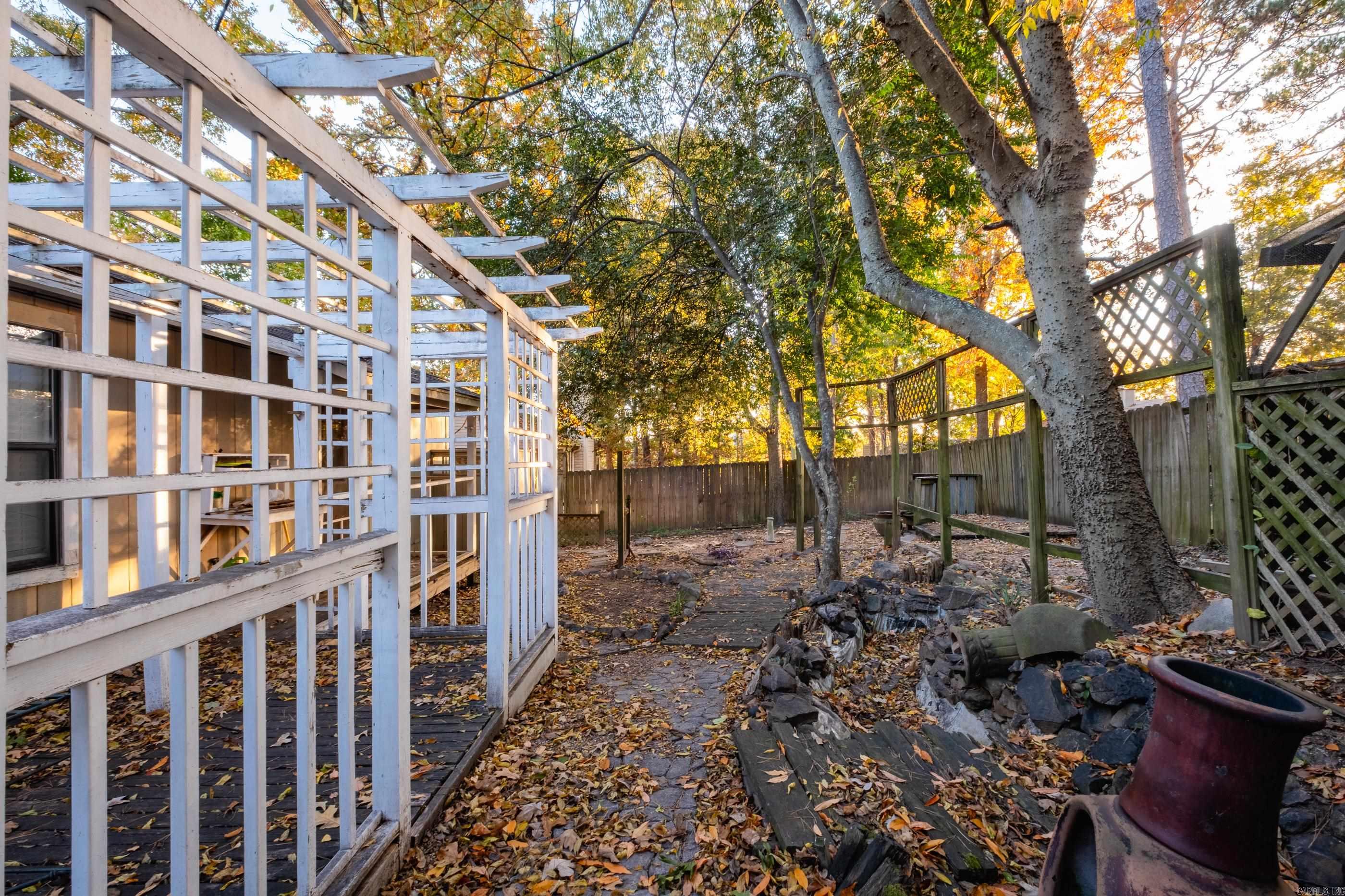 1814 Calgary Trail Property Photo 47